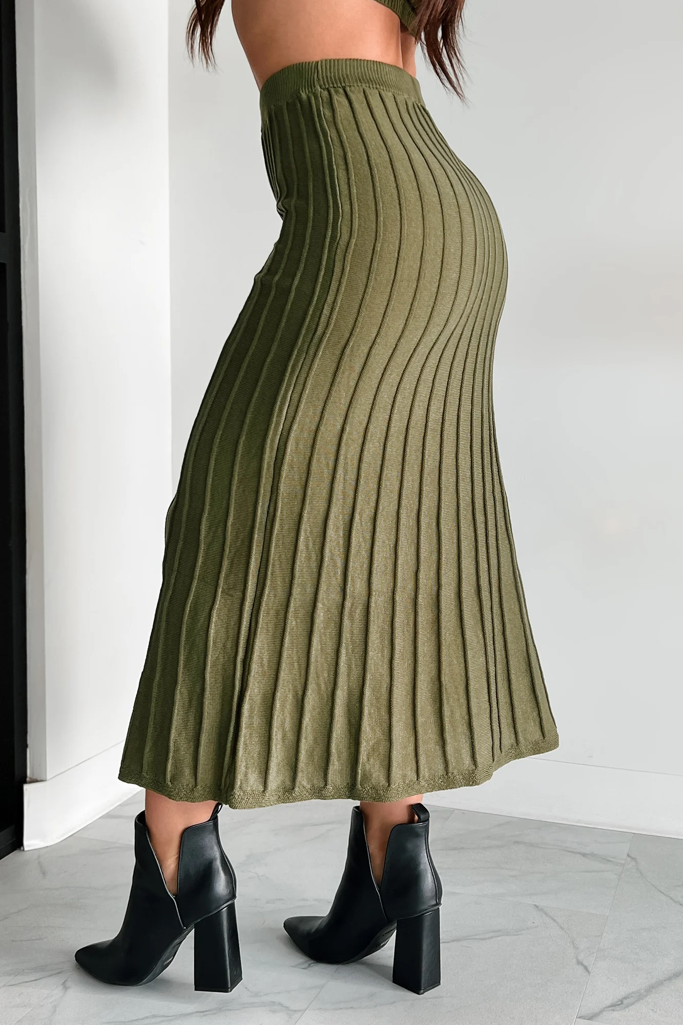 A Certain Sophistication Sweater Knit Midi Skirt (Olive) - Image 6