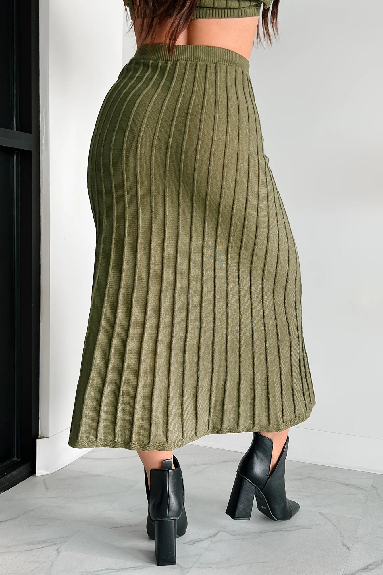 A Certain Sophistication Sweater Knit Midi Skirt (Olive) - Image 7