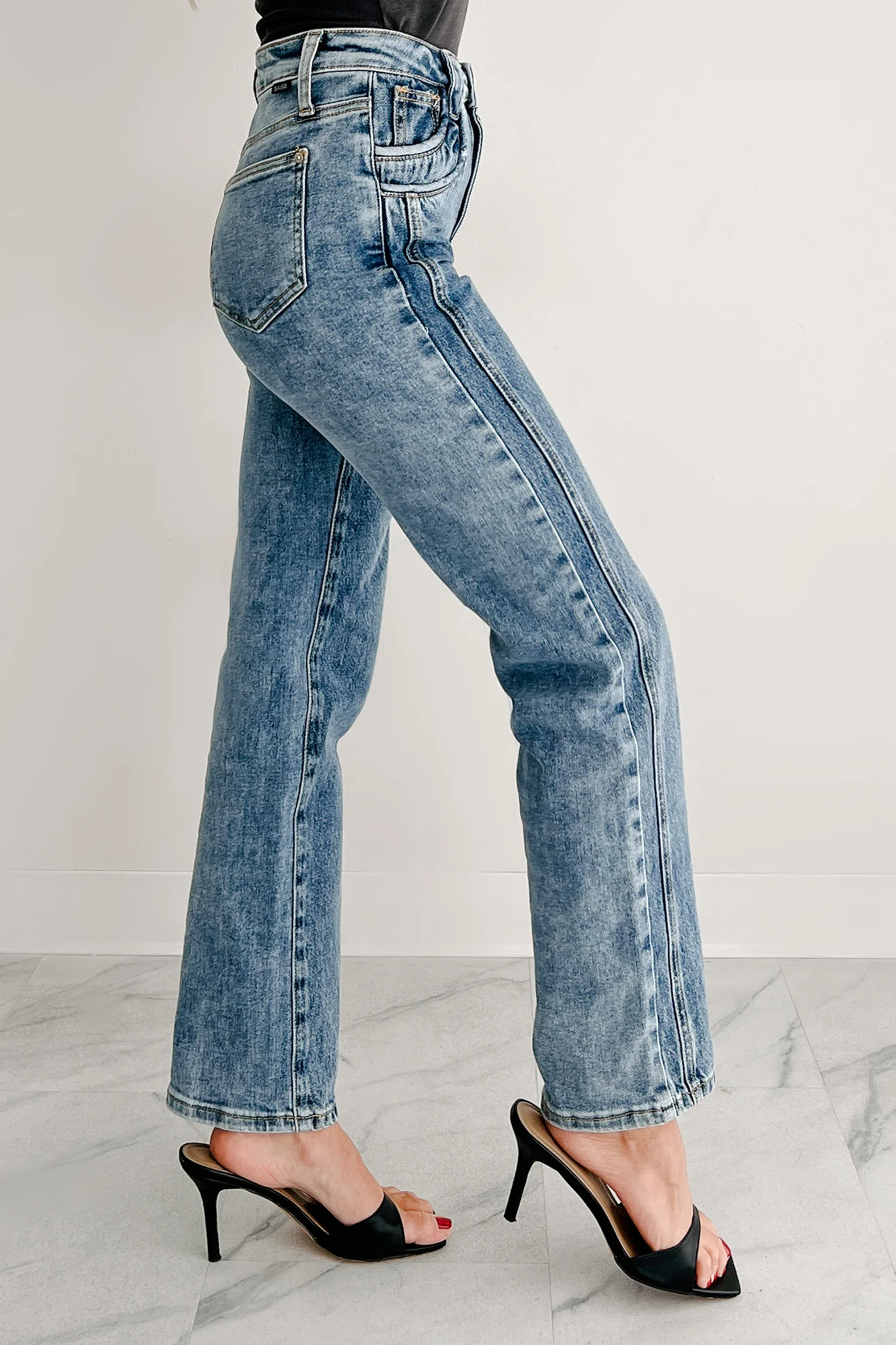 Ada High Rise Saige Dad Jeans (Medium) - Image 5