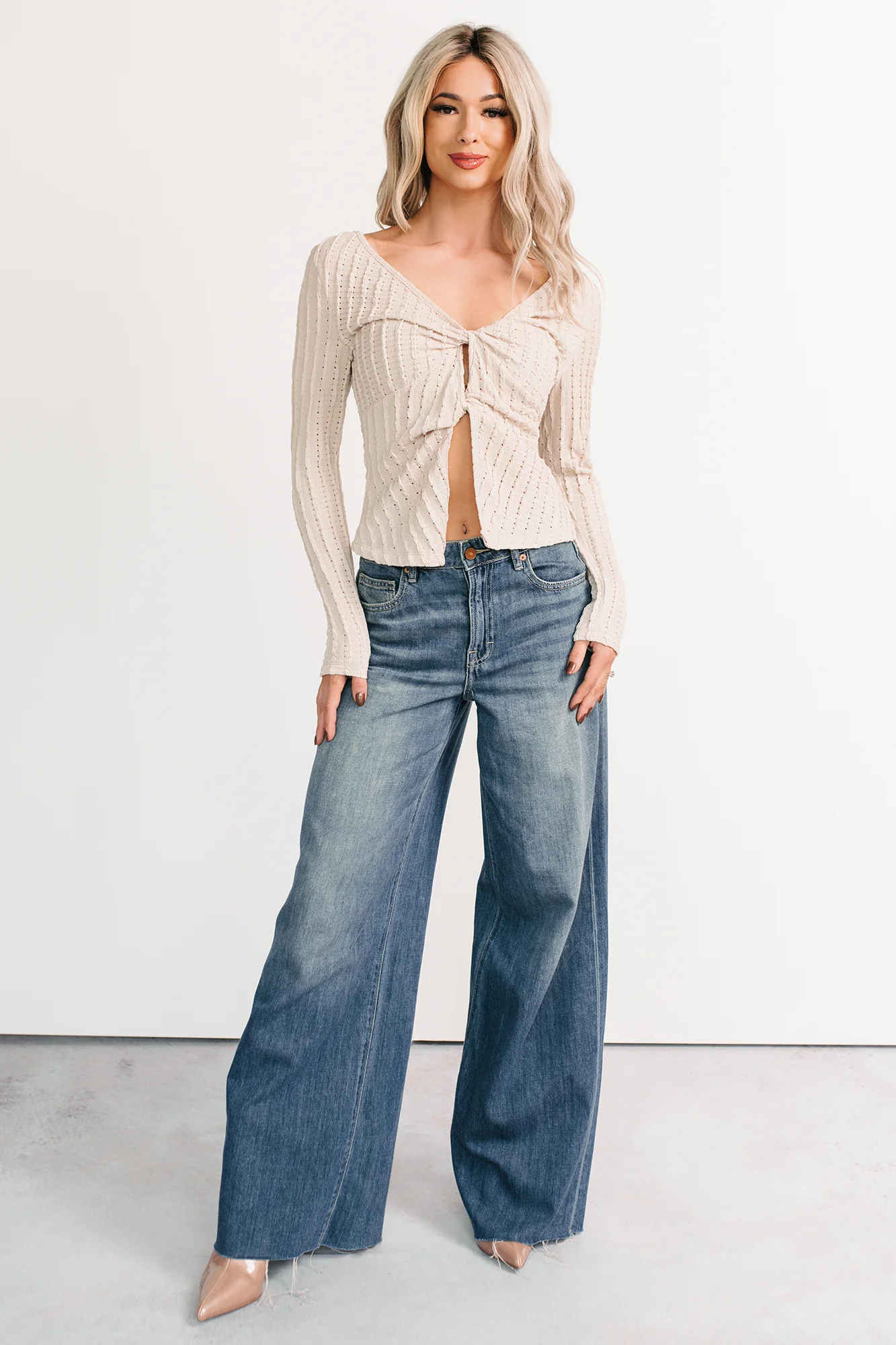 Aldo High Rise Wide Leg Hidden Brand Jeans (Medium Vintage) - Image 7