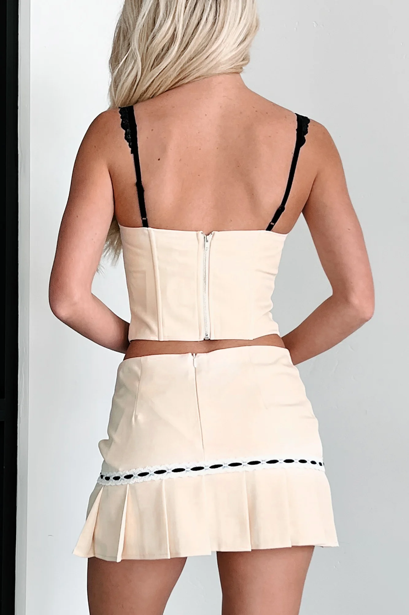 All Exclusive Lace Detailed Corset Tank (Beige) - Image 4