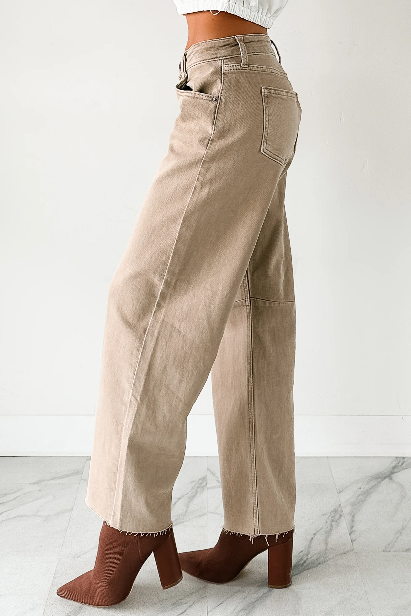 Always Next To Me Mid Rise Barrel Jeans (Vintage Khaki) - Image 3