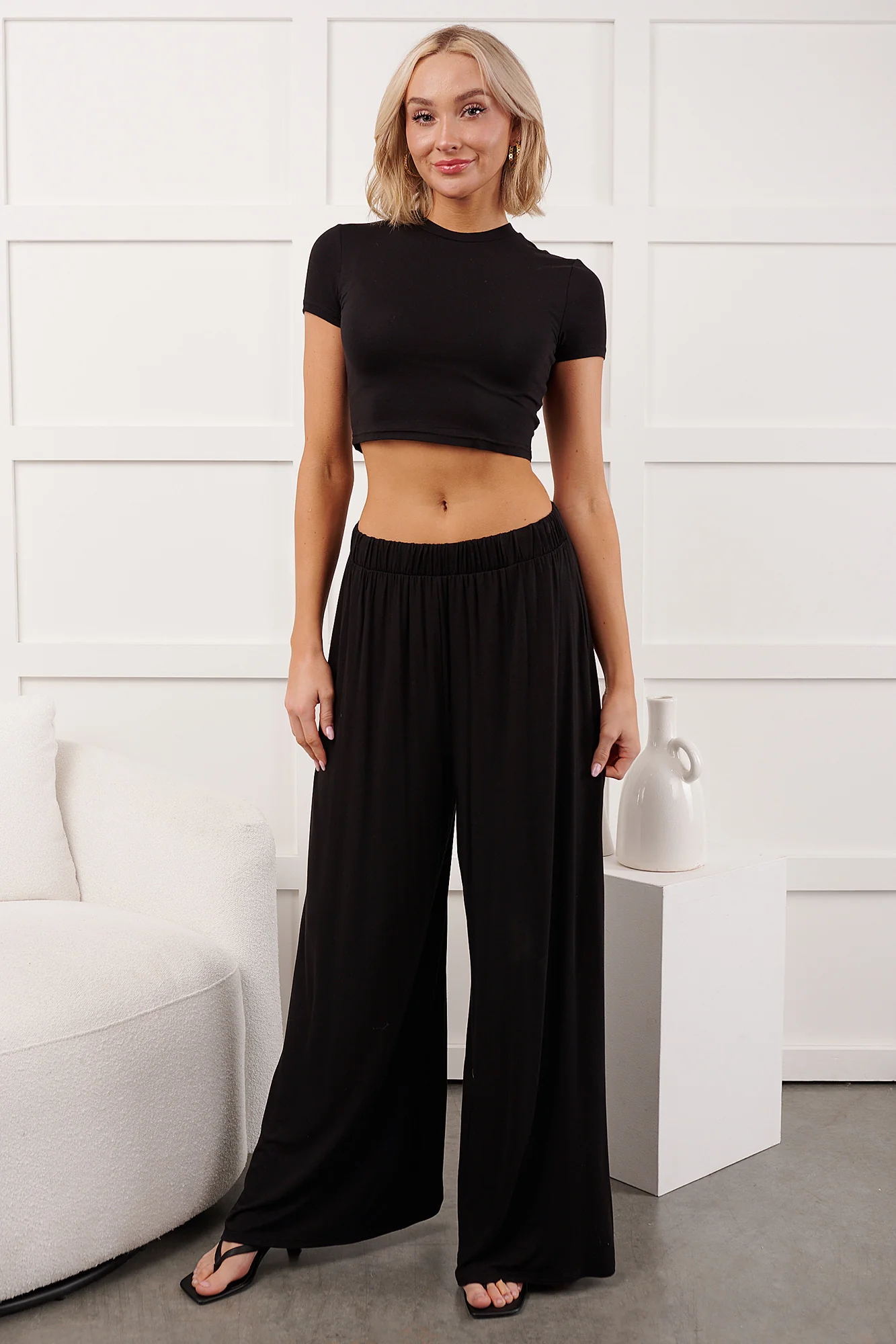 Always True Crop Top Wide Leg Pants Set (Black) - Image 4