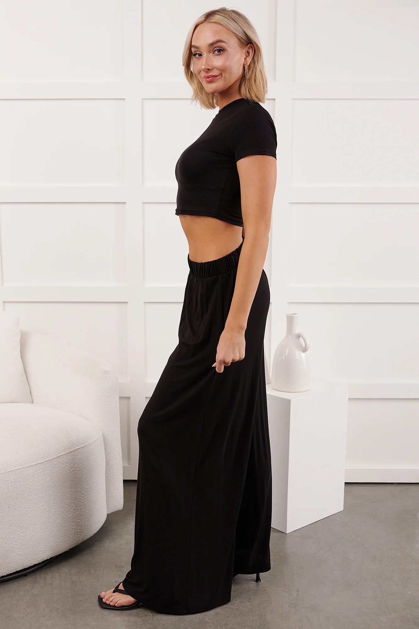 Always True Crop Top Wide Leg Pants Set (Black) - Image 5