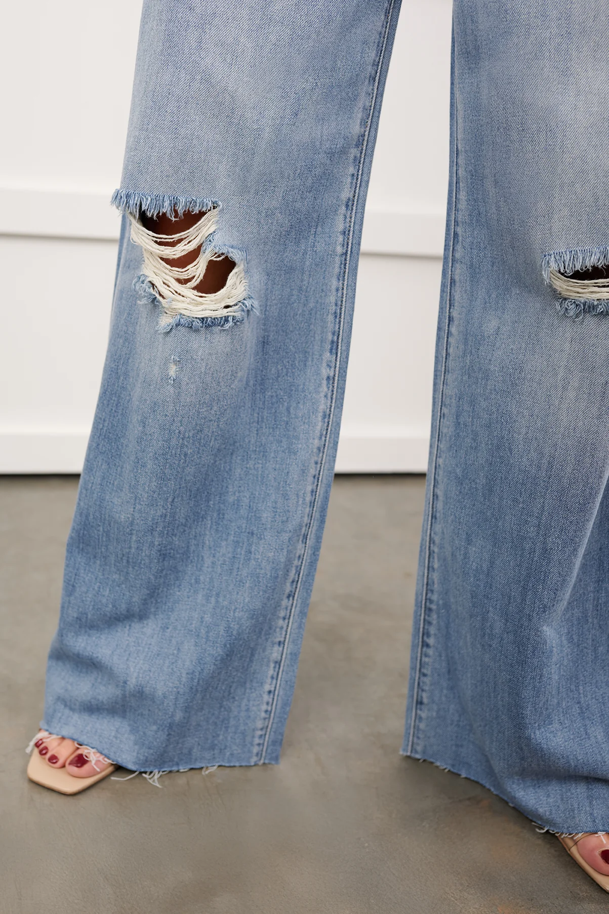 Ander Distressed Wide Leg Hidden Jeans (Medium) - Image 11