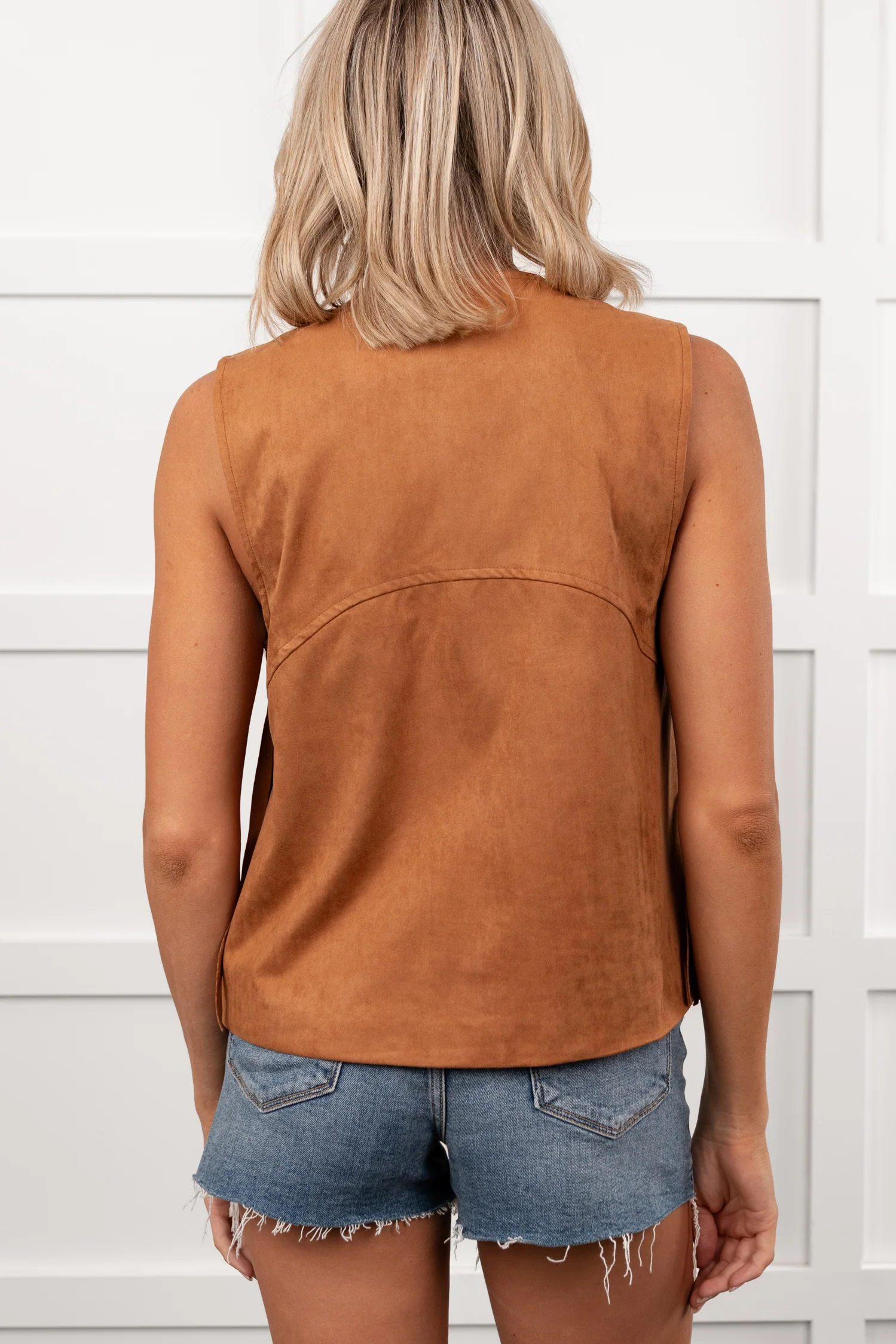 Barnwood Love Faux Suede Fringe Detail Vest (Camel) - Image 4