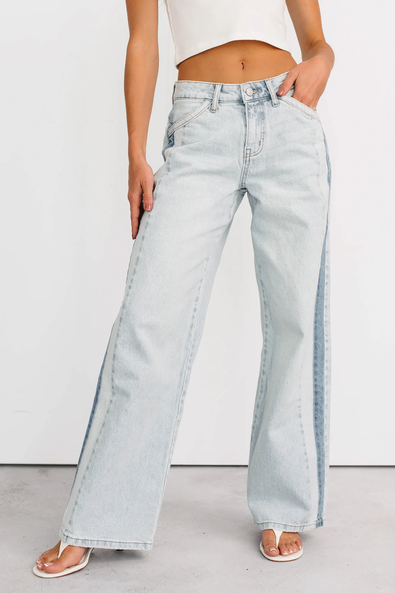 Baylor Wide Leg Contrast Kancan Jeans (Light) - Image 3