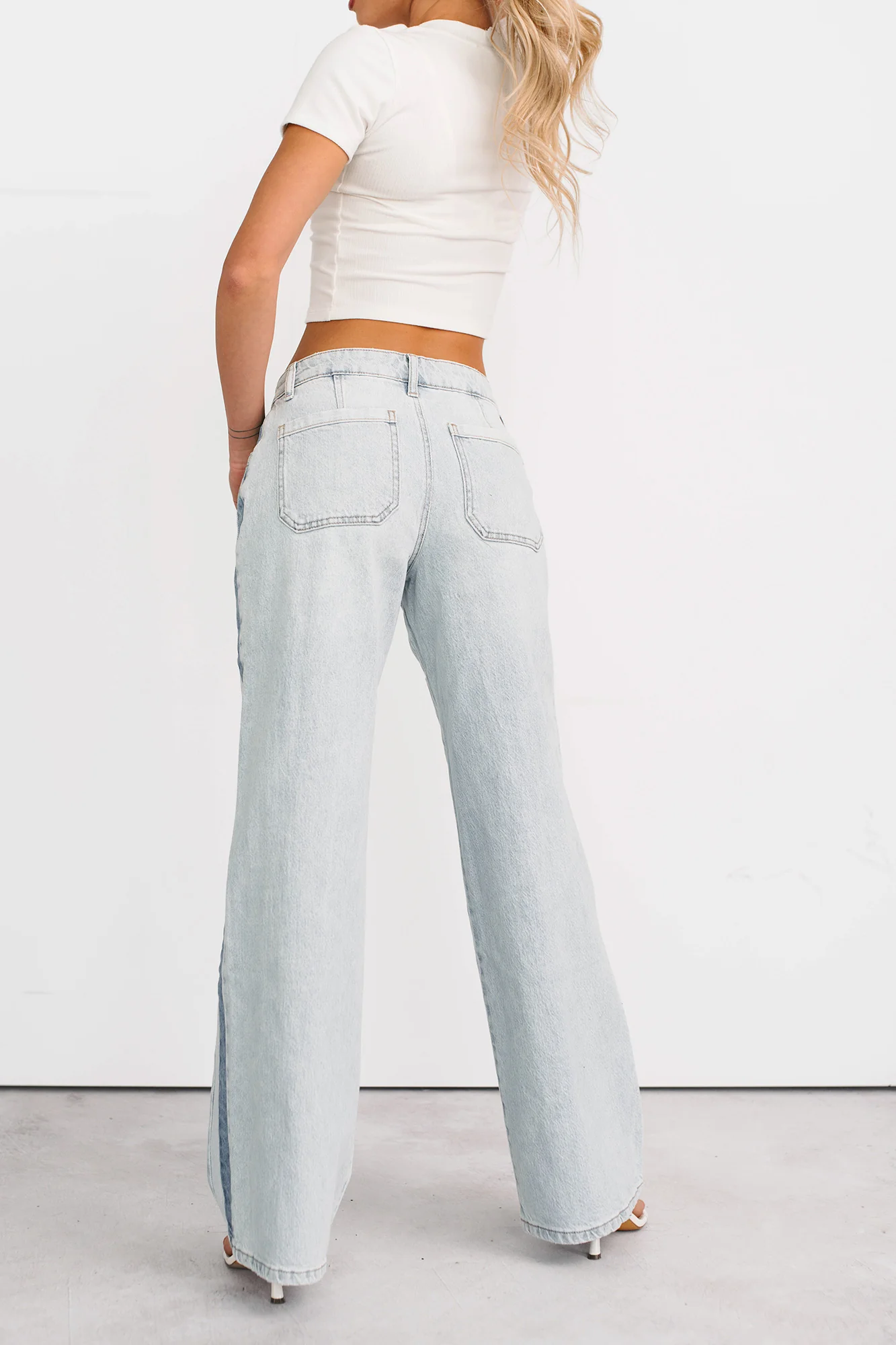 Baylor Wide Leg Contrast Kancan Jeans (Light) - Image 6