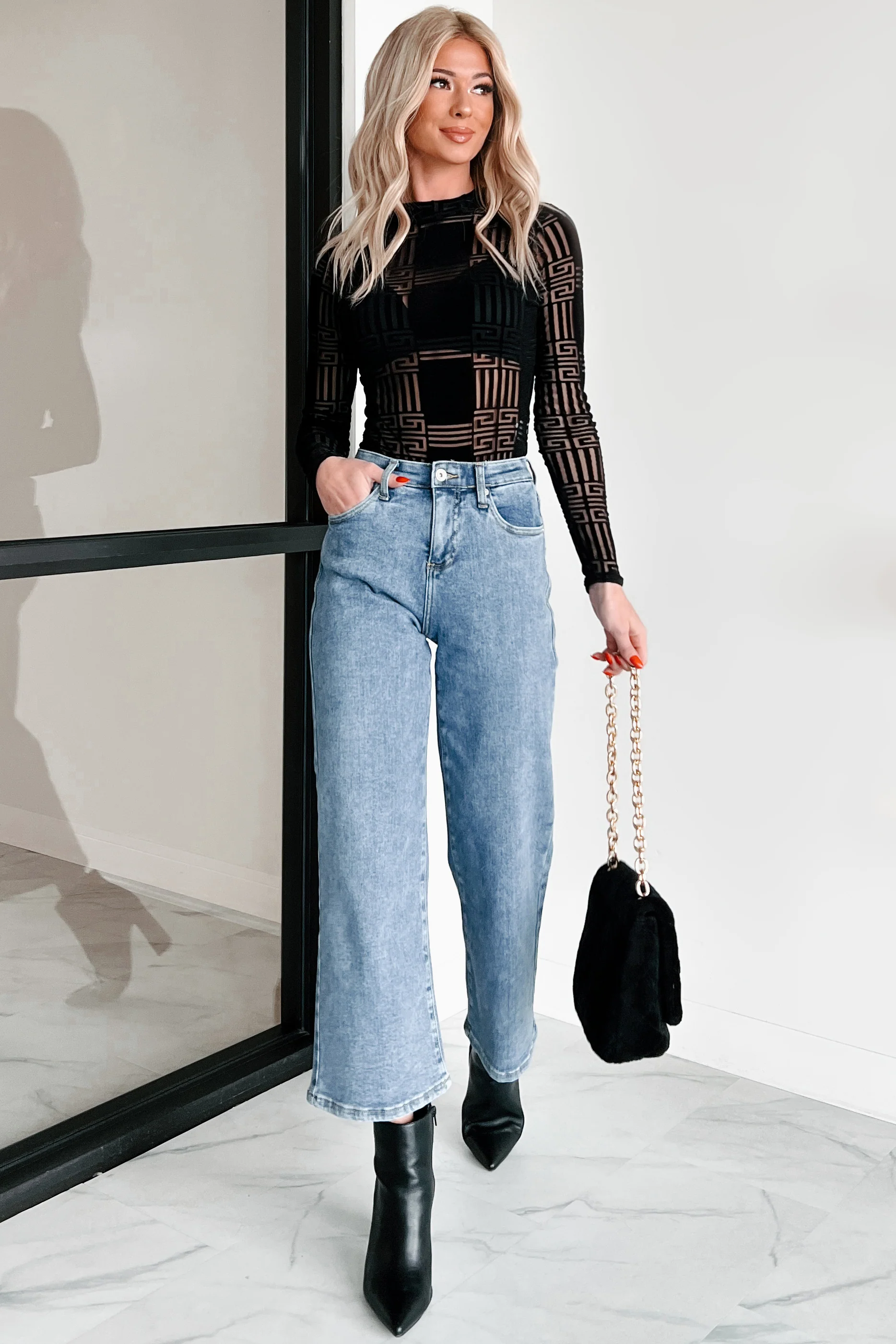 Bennie High Rise Tummy Control Special A Wide Crop Jeans (Light) - Image 8