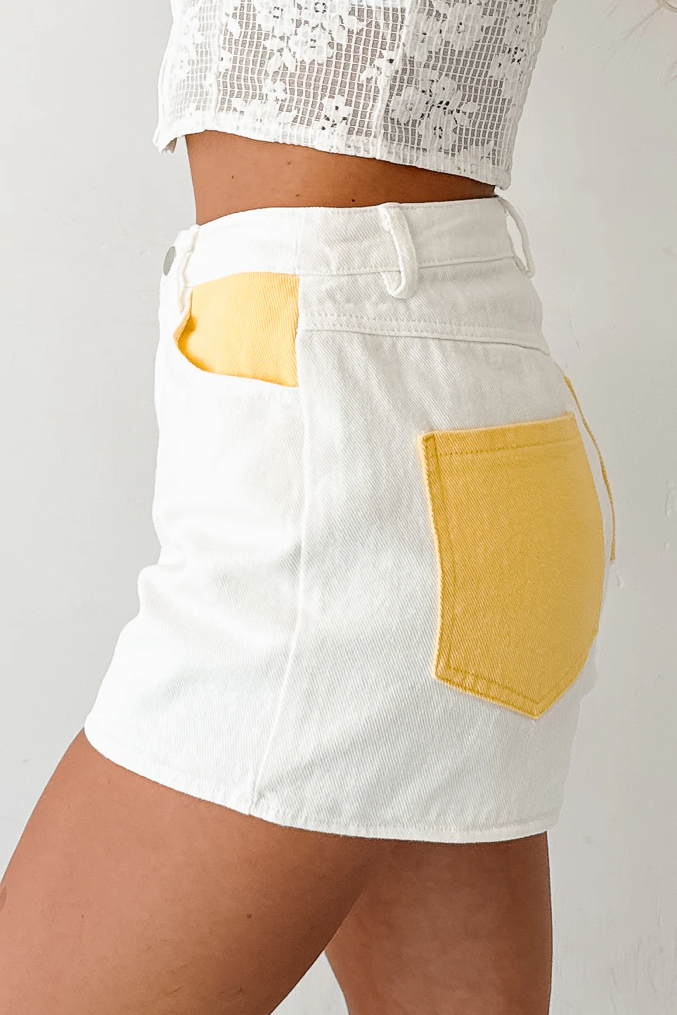 Blooming Anyway Contrast Denim Shorts (Off White/Yellow) - Image 4