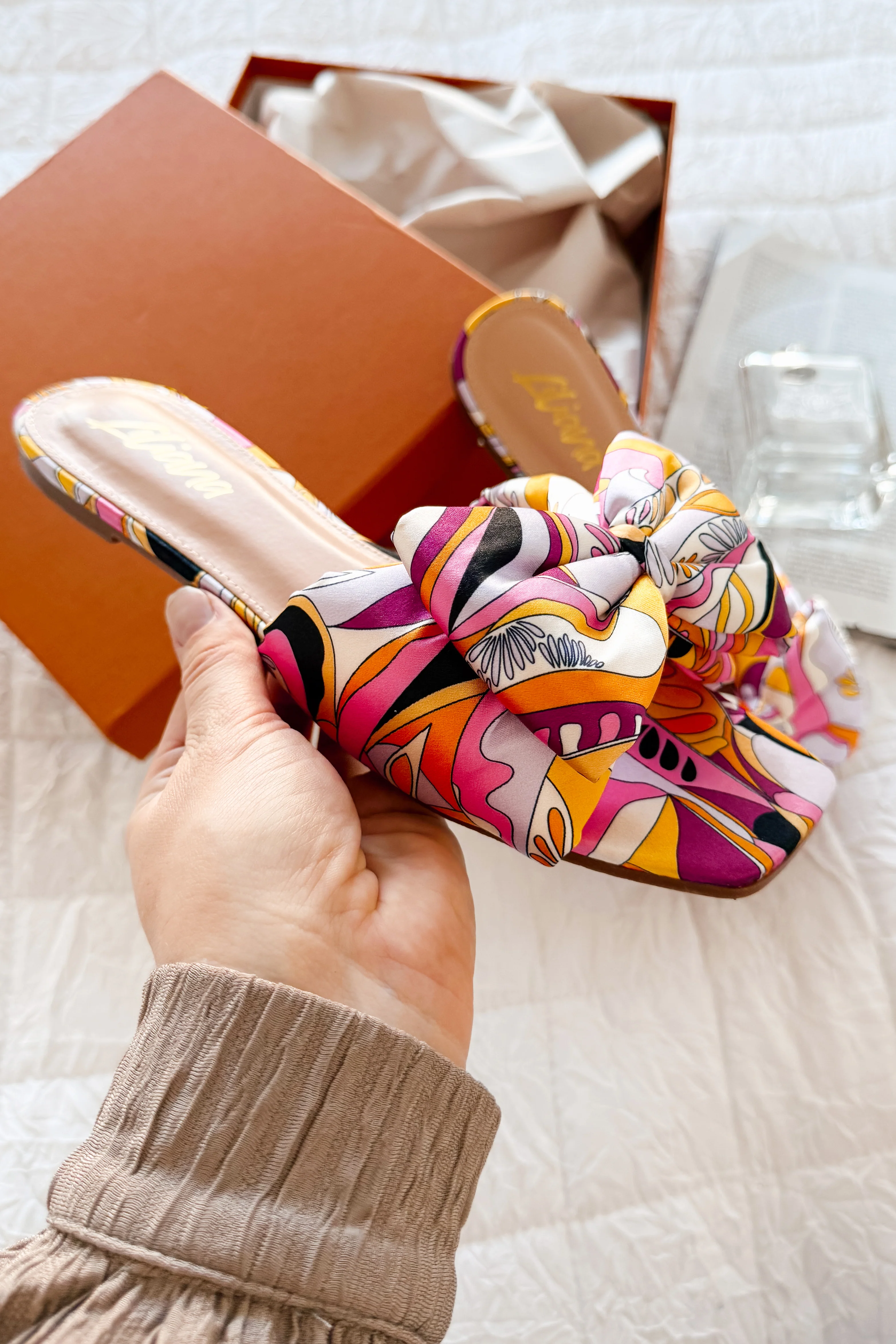 Boardwalk Bliss Square Toe Bowtie Sandals (Fuchsia) - Image 2