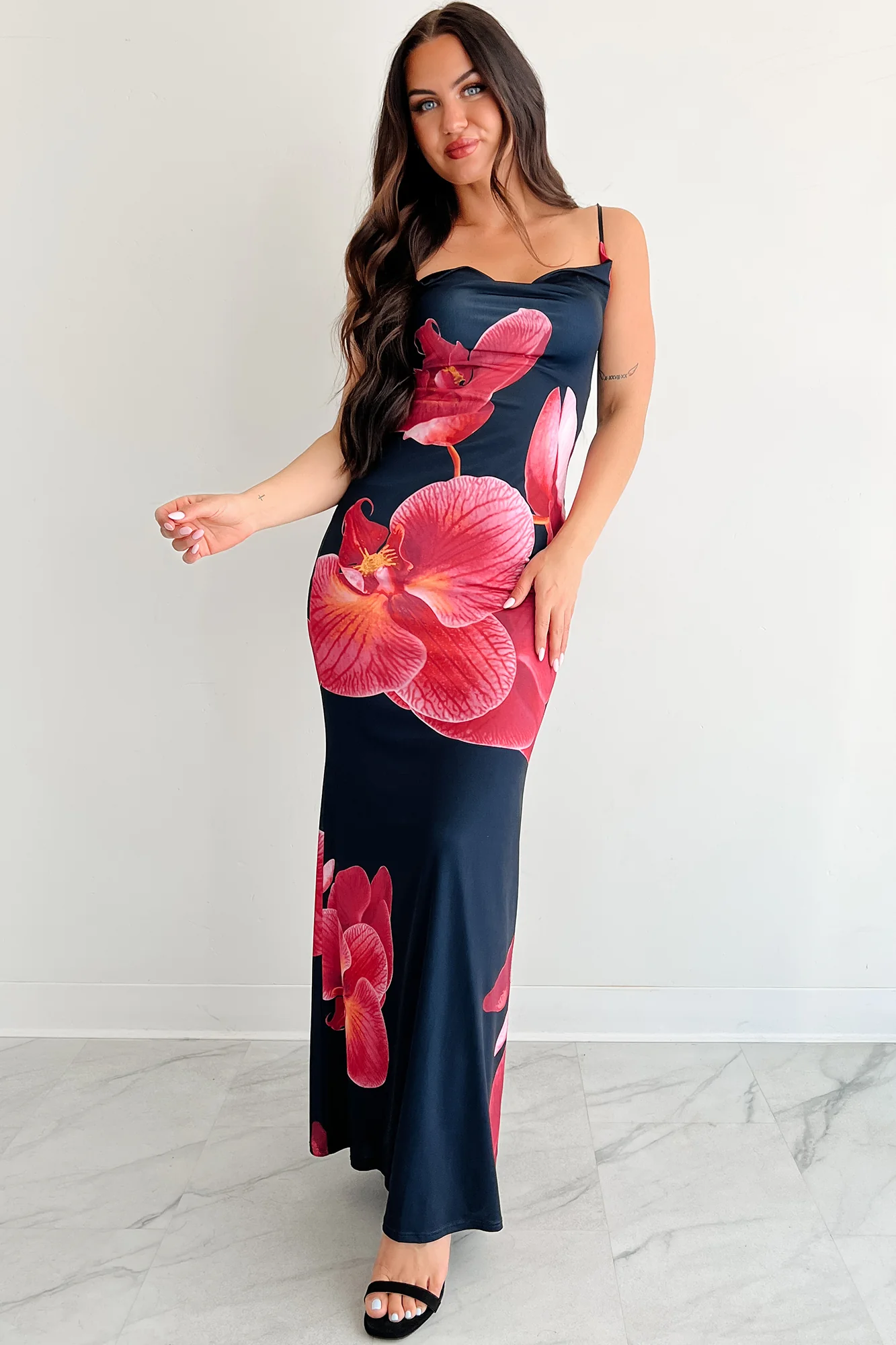 Call Me Maybe Sleeveless Floral Maxi Dress (Black) - Image 3