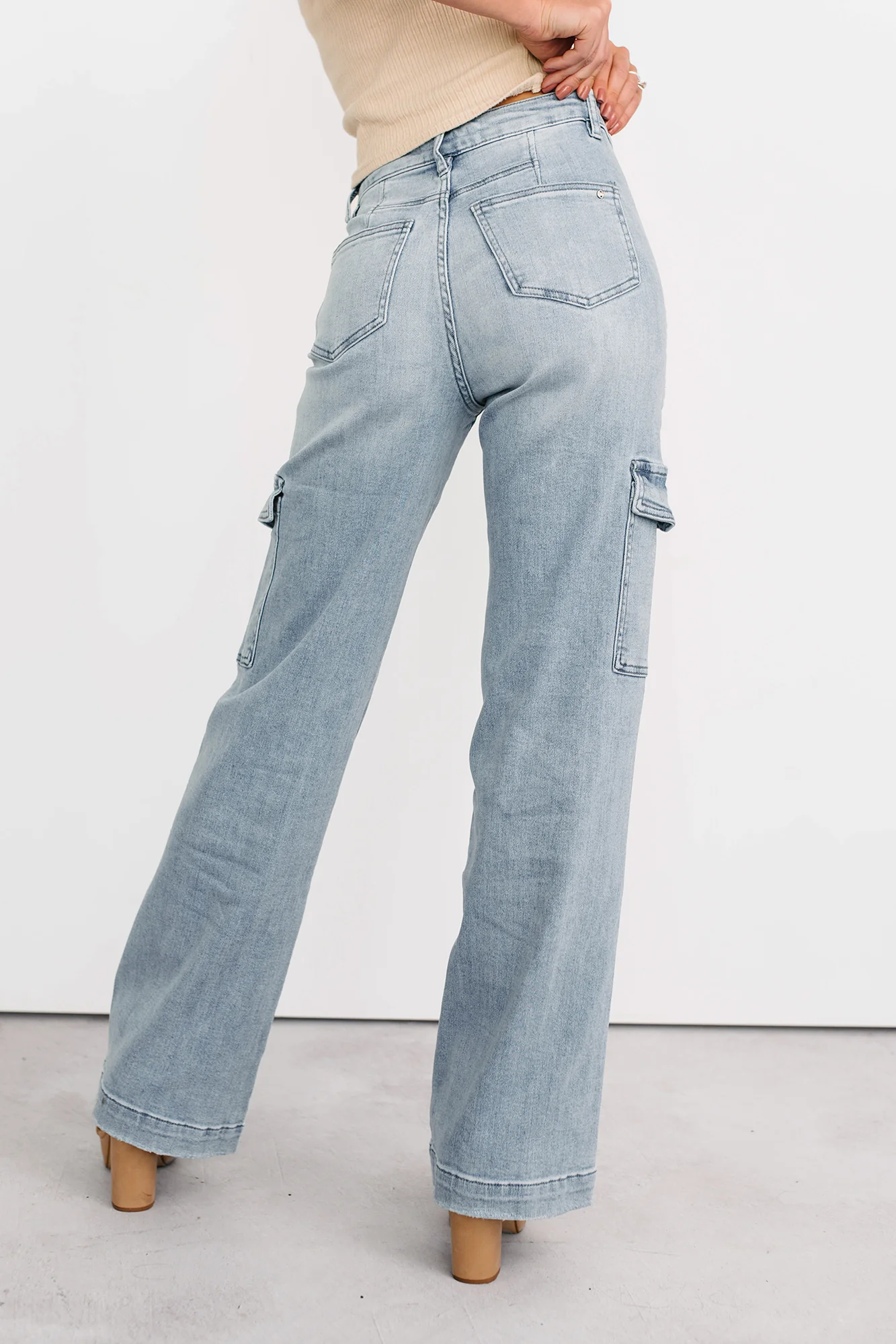 Callum Wide Leg Cargo Mica Denim Jeans (Light) - Image 4