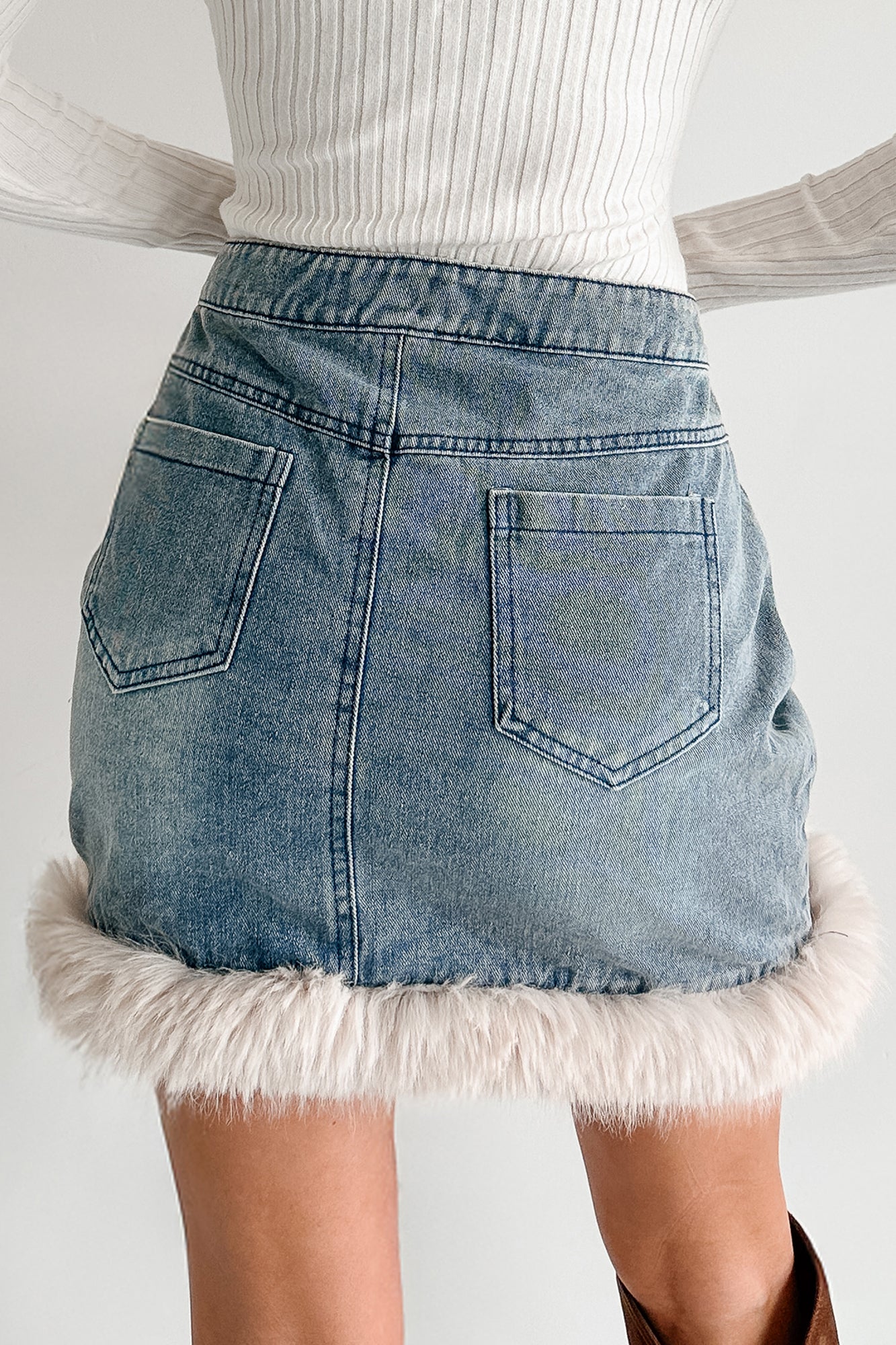 Charm Season Faux Fur Trim Mini Skirt (Denim Blue) - Image 3