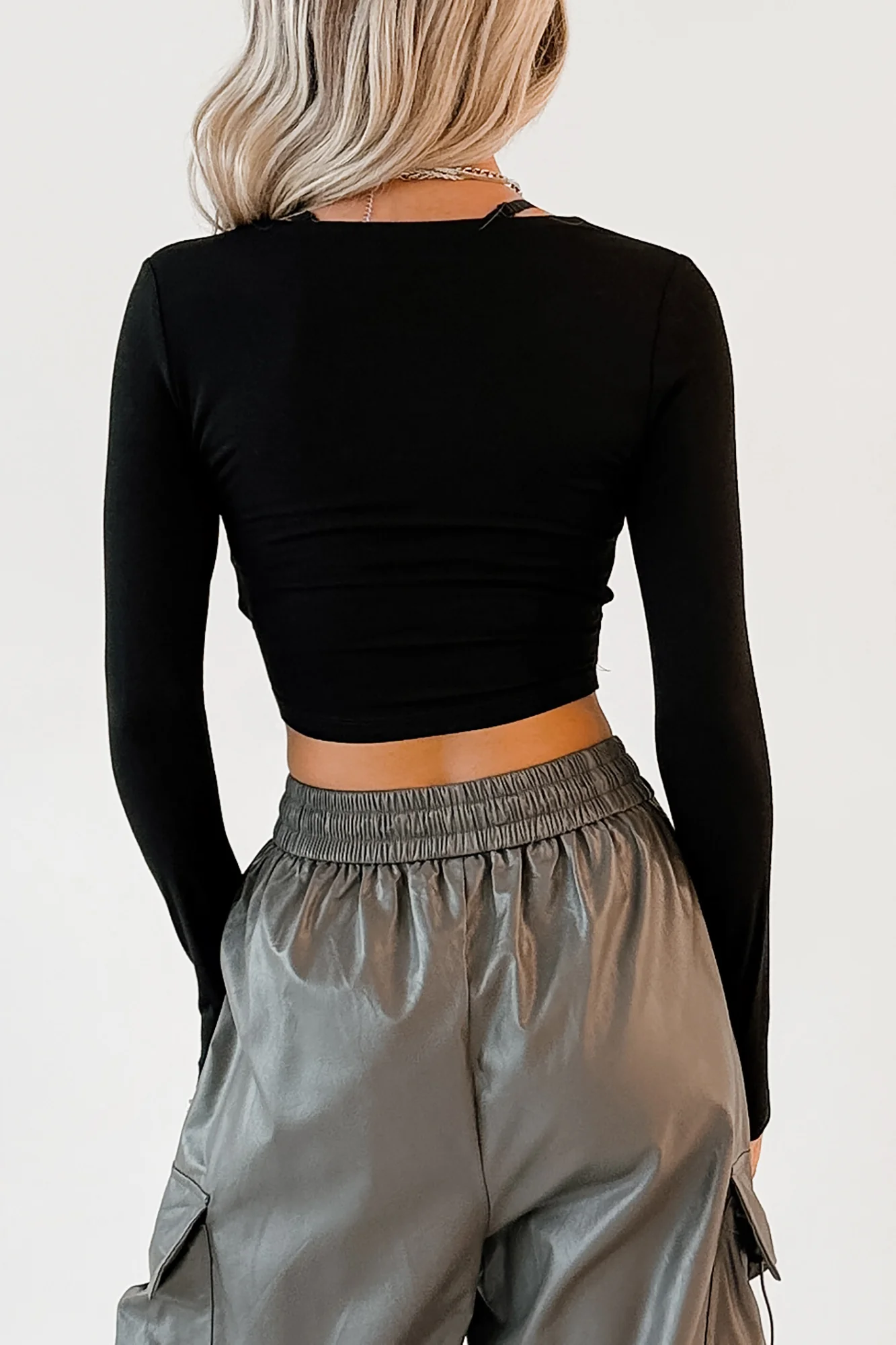 Chic Moment V Neck Wrap Crop Top (Black) - Image 4