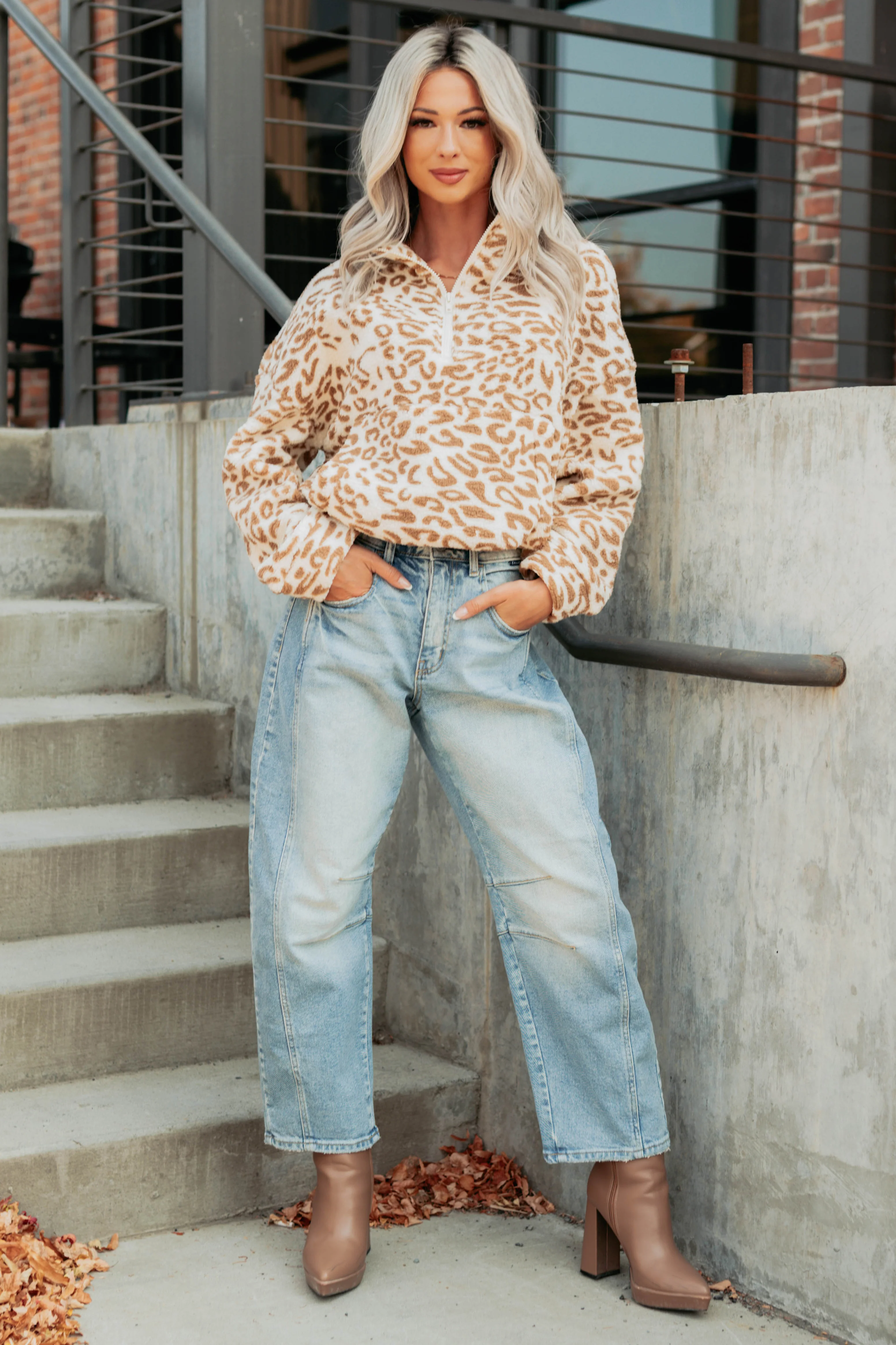 Colette Mid Rise Barrel Cello Jeans (Vintage Medium) - Image 10