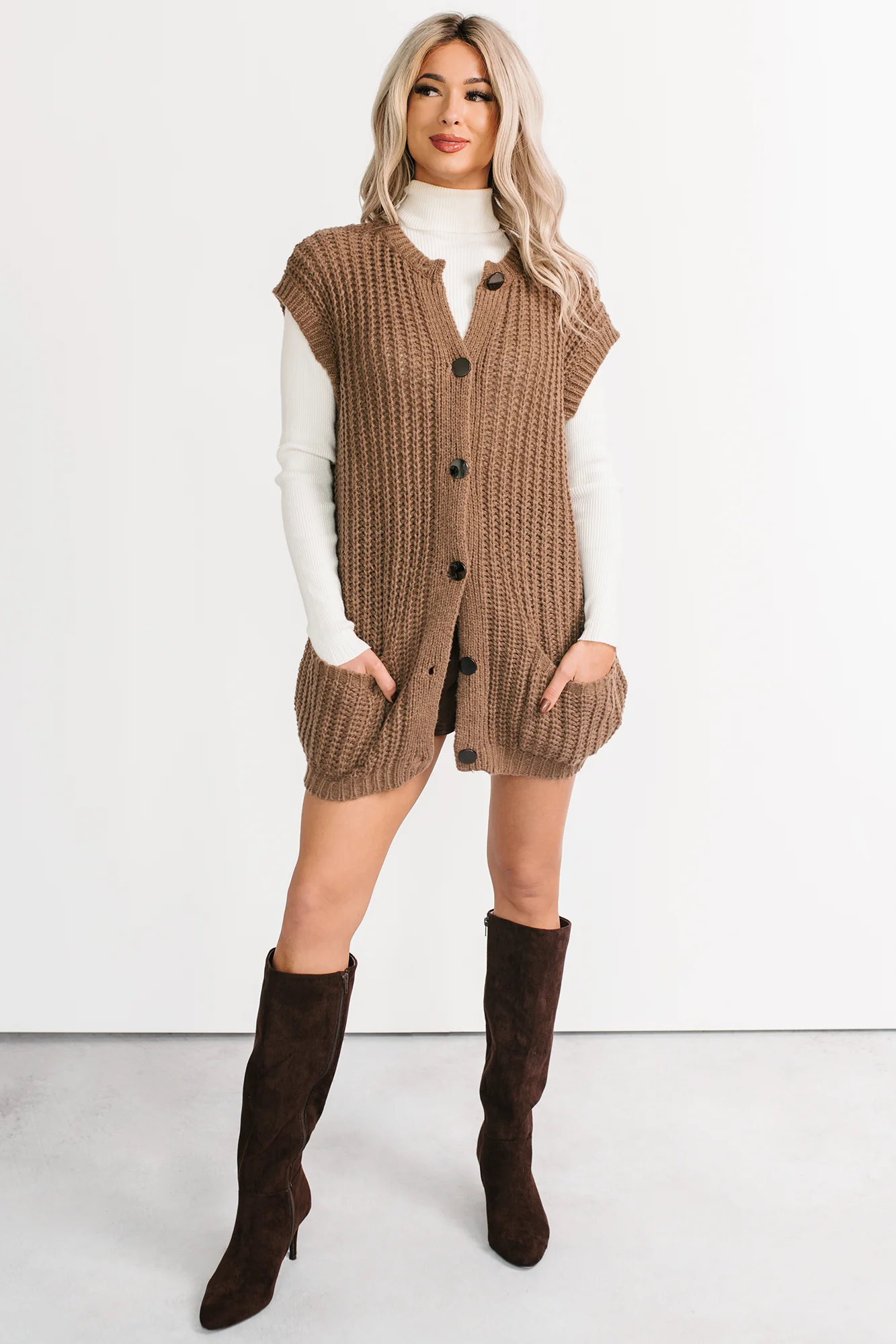 Cozy Carry Short Sleeve Cardigan (Brown)
