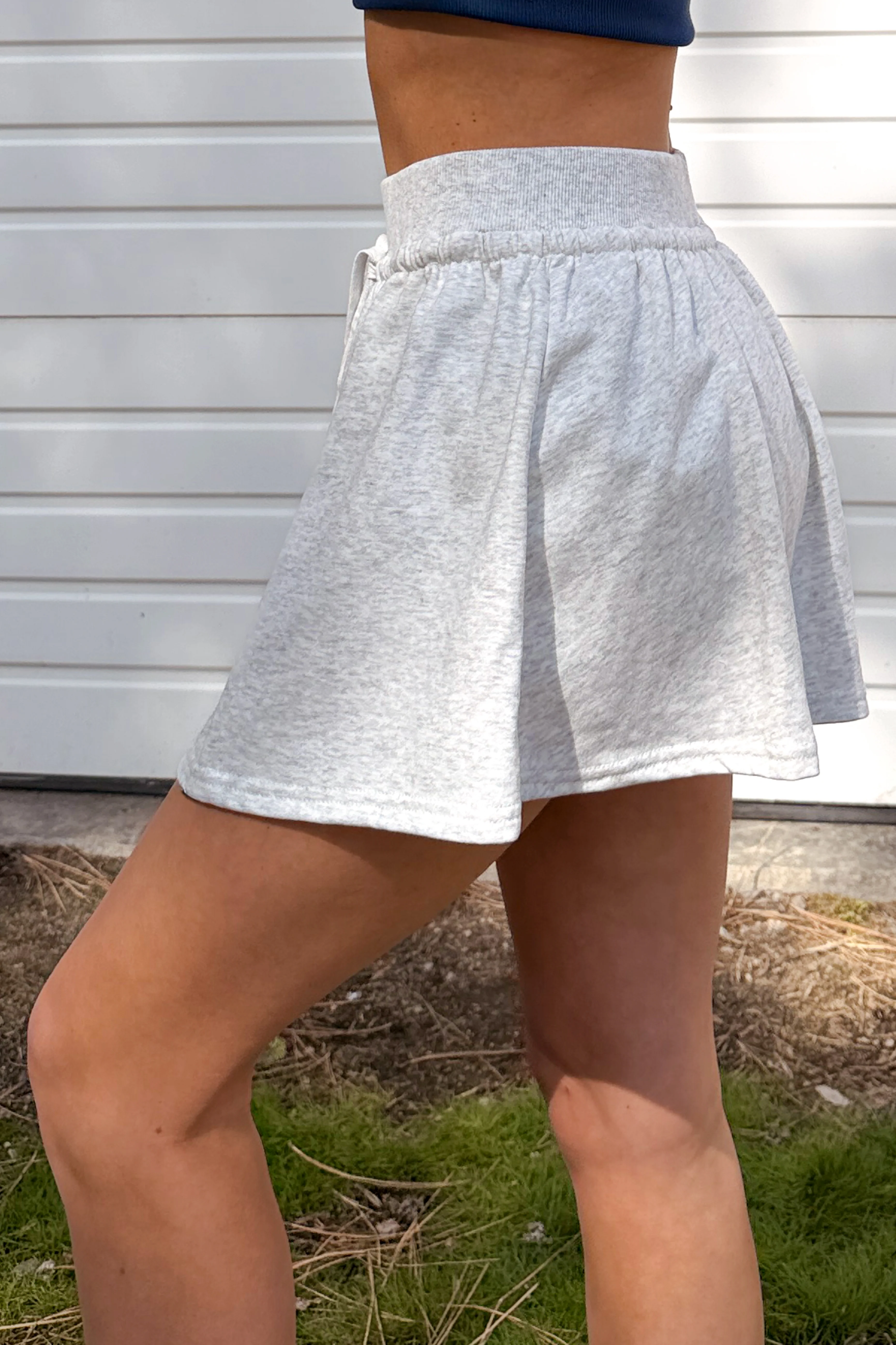Daylight Dash Crop Top And Skort Set (White Melange) - Image 6