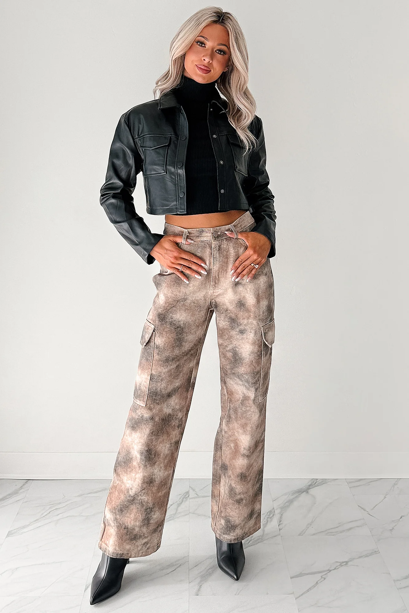 Edgy Attitude Smokey Print Cargo Jeans (Taupe Grey) - Image 8