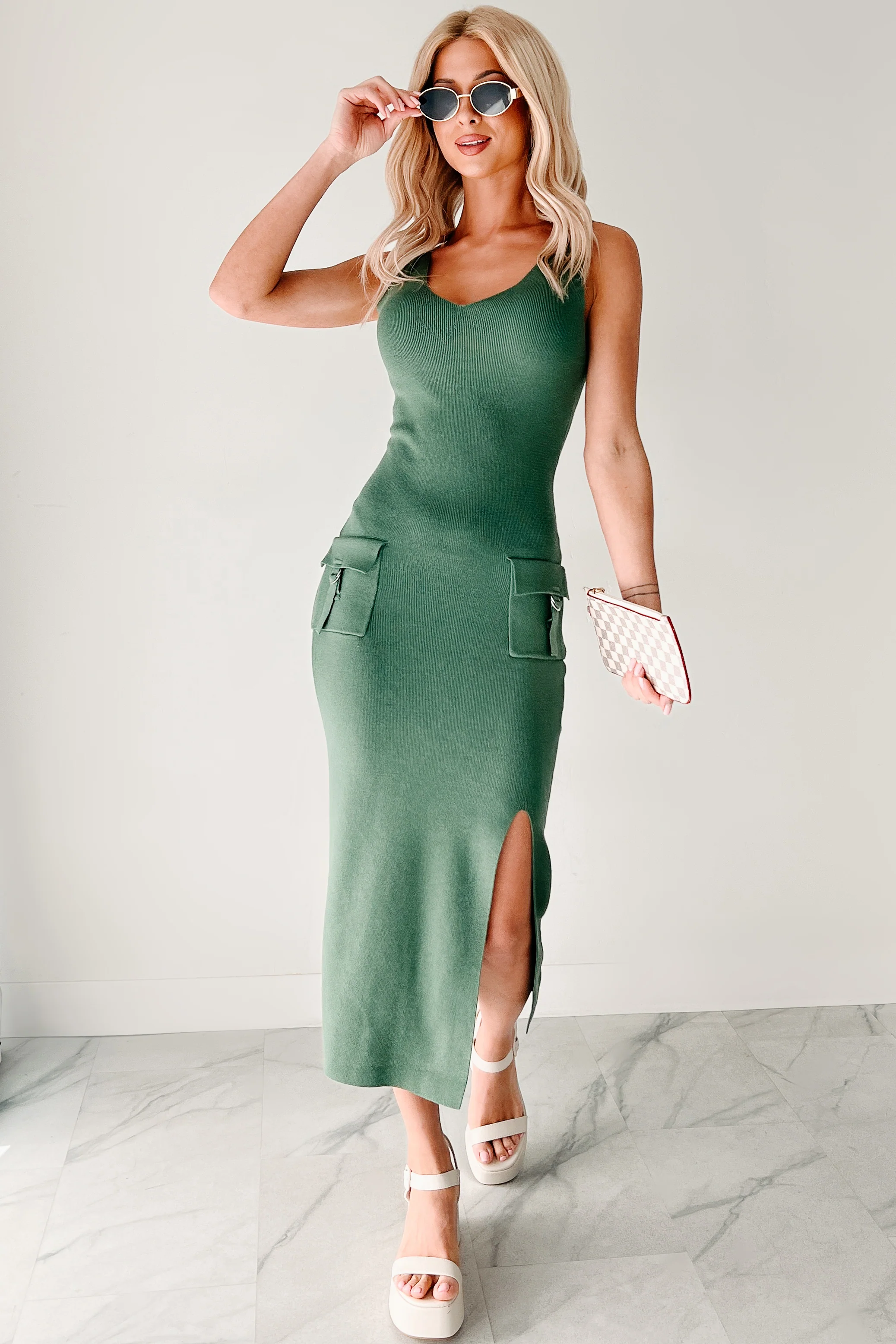 Effortlessly Cool Sleeveless Cargo Pocket Midi Dress (Green) - Image 8