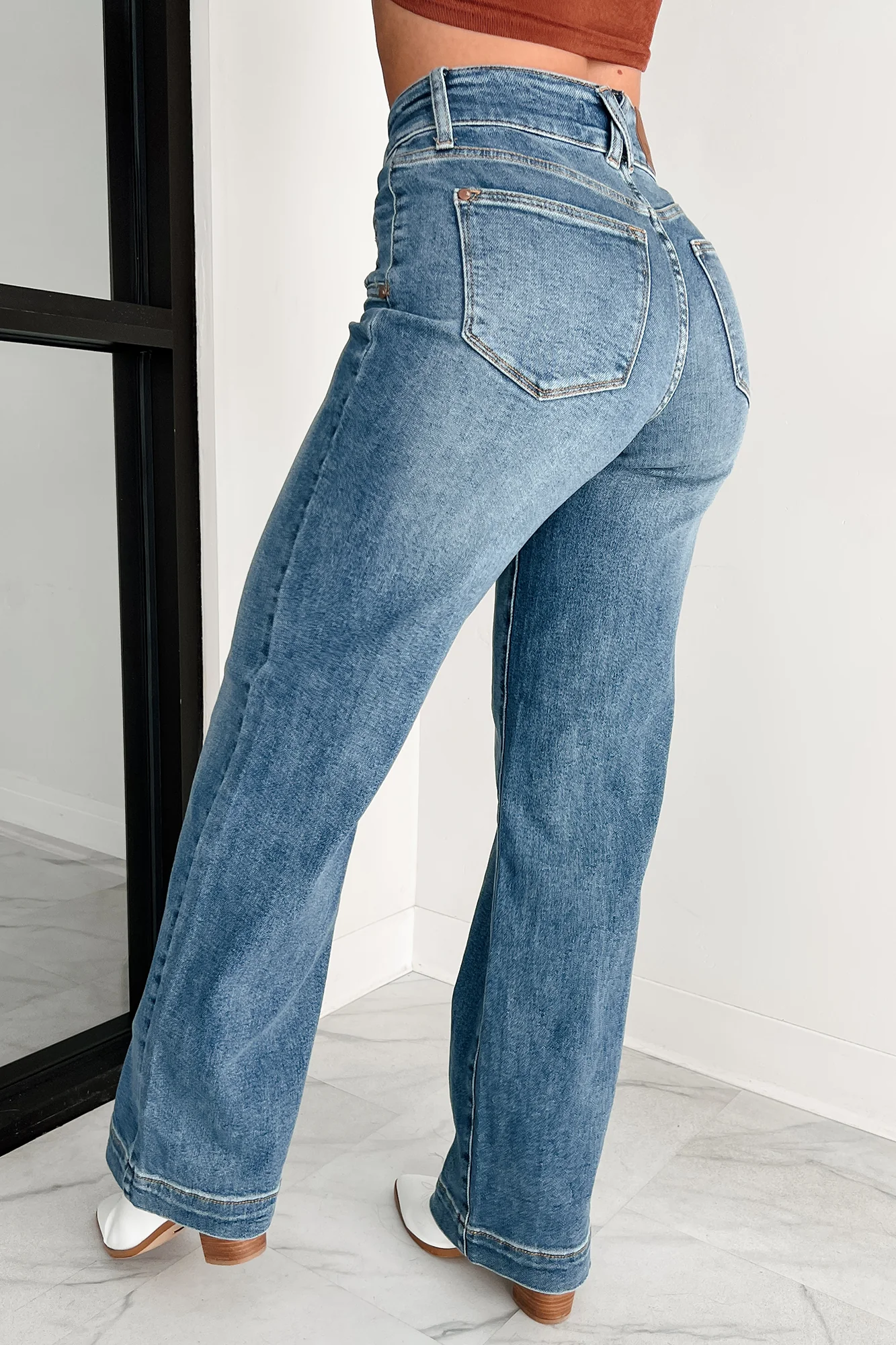 Ella Star Front Seam Wide Leg Judy Blue Jeans (Medium) - Image 4