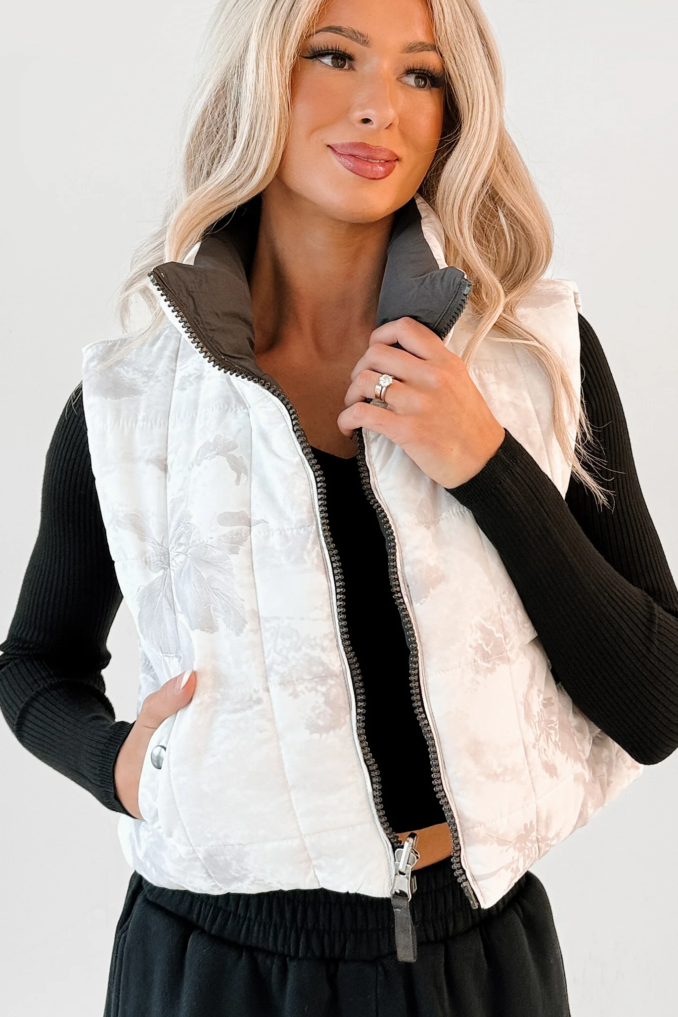 Ellery Papermoon Reversible Puffer Vest (White/Grey) - Image 6