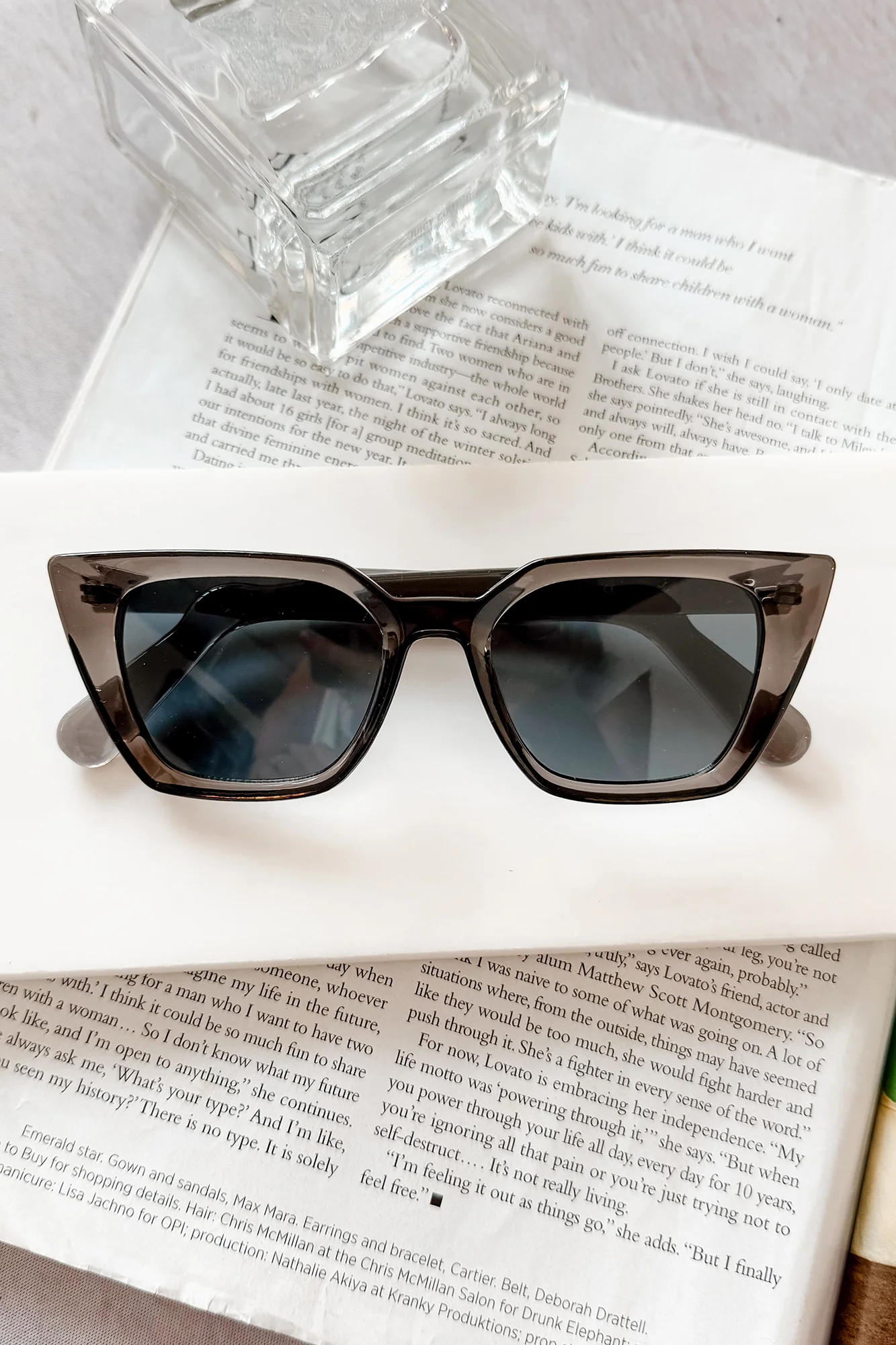 Errand Chic Squared Cat Eye Sunglasses (Multiple Color Options) - Image 12