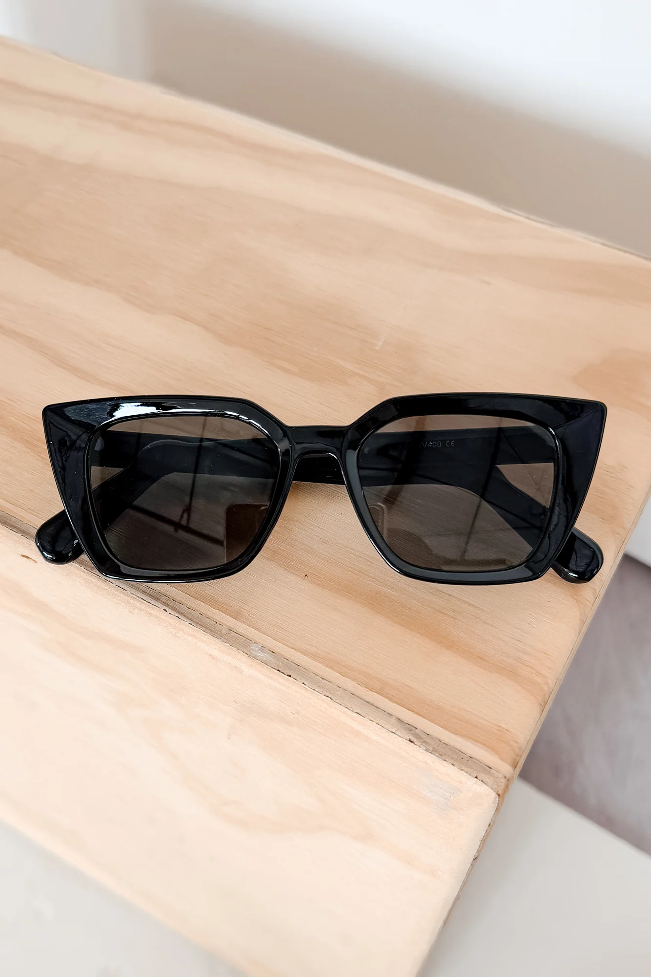 Errand Chic Squared Cat Eye Sunglasses (Multiple Color Options) - Image 15