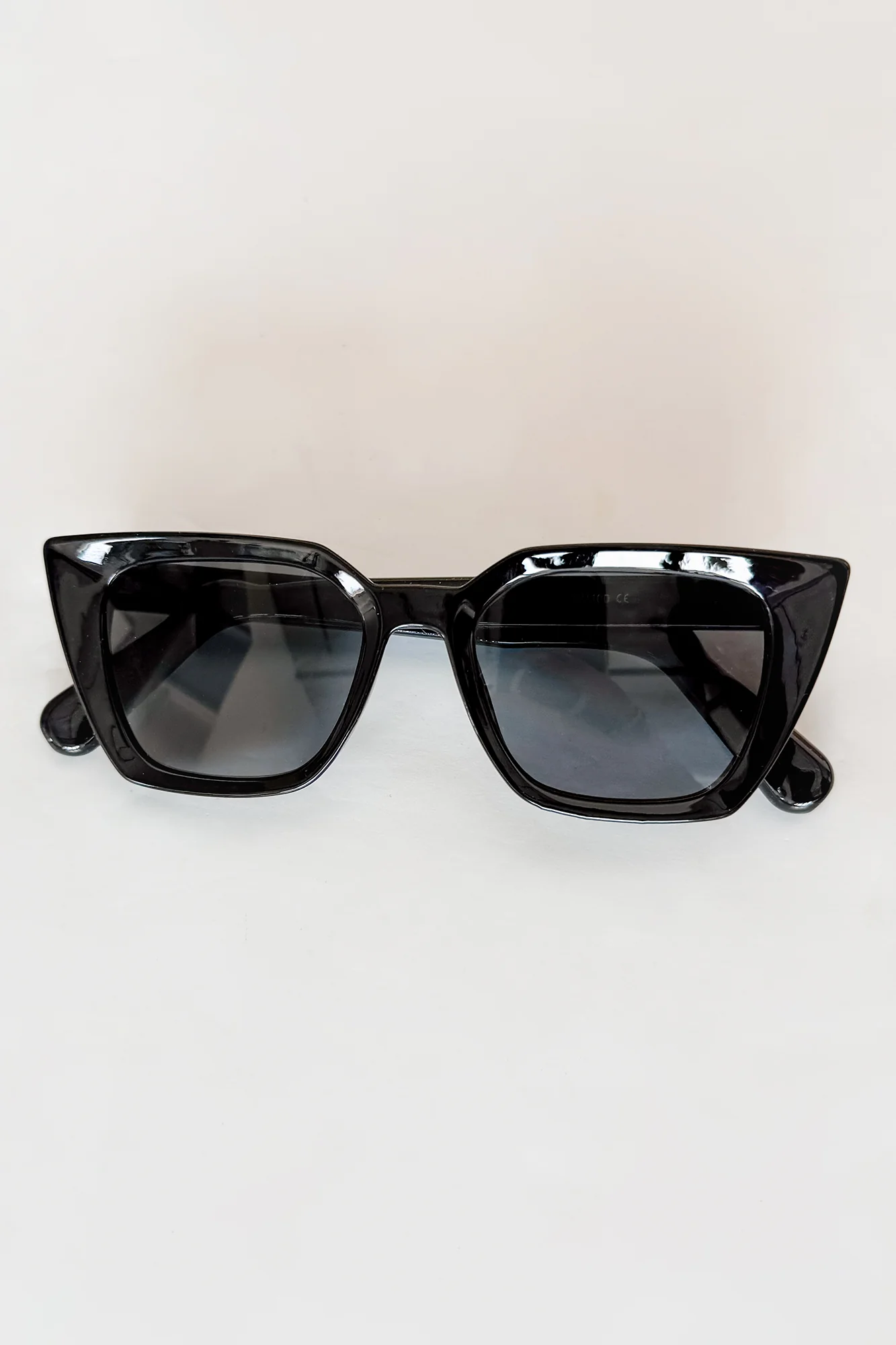 Errand Chic Squared Cat Eye Sunglasses (Multiple Color Options) - Image 16