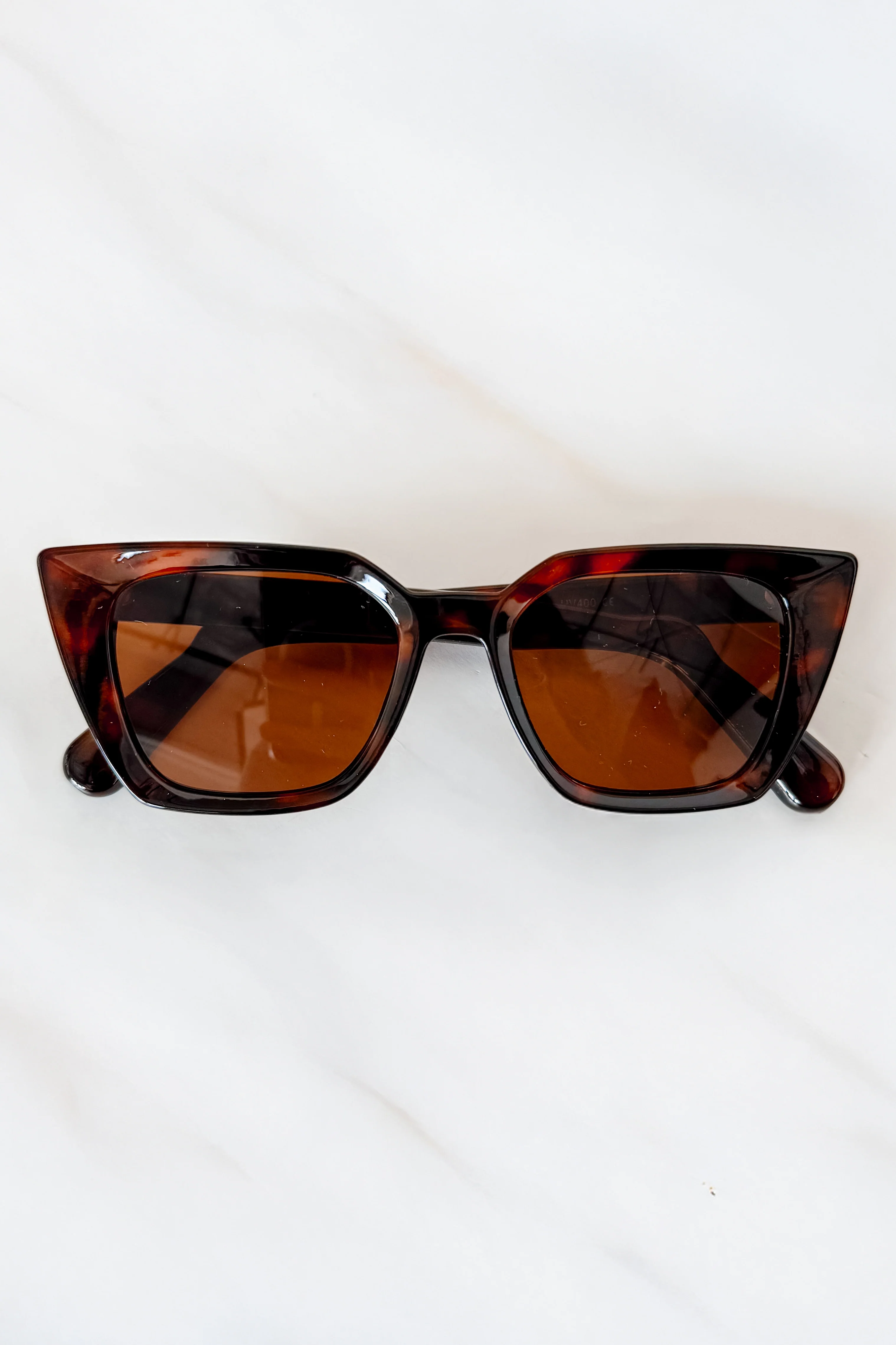 Errand Chic Squared Cat Eye Sunglasses (Multiple Color Options) - Image 17