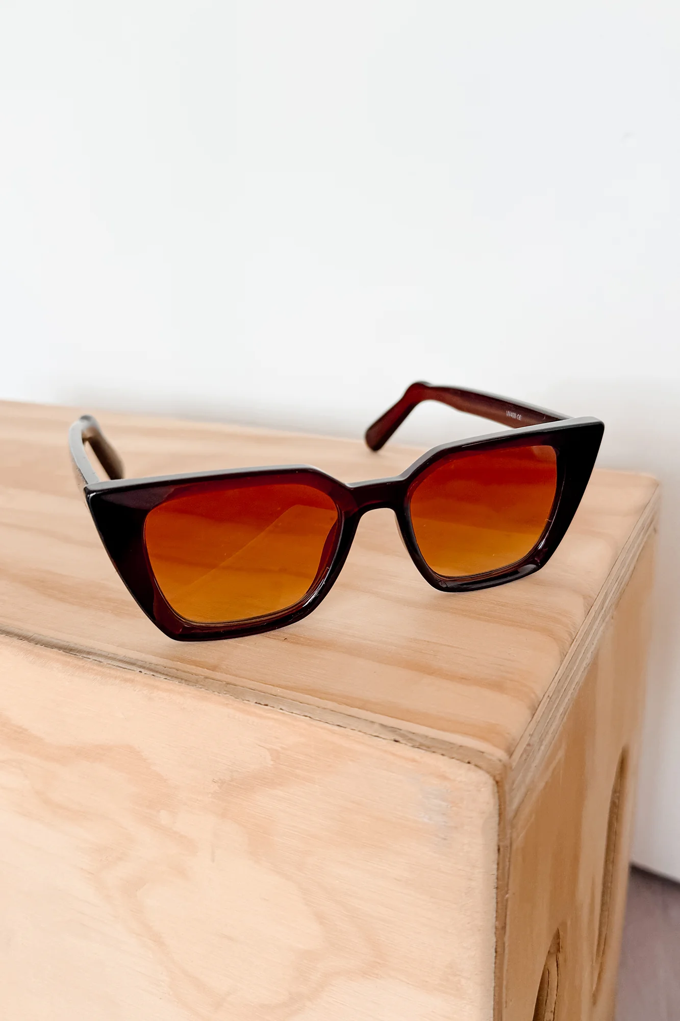 Errand Chic Squared Cat Eye Sunglasses (Multiple Color Options) - Image 7