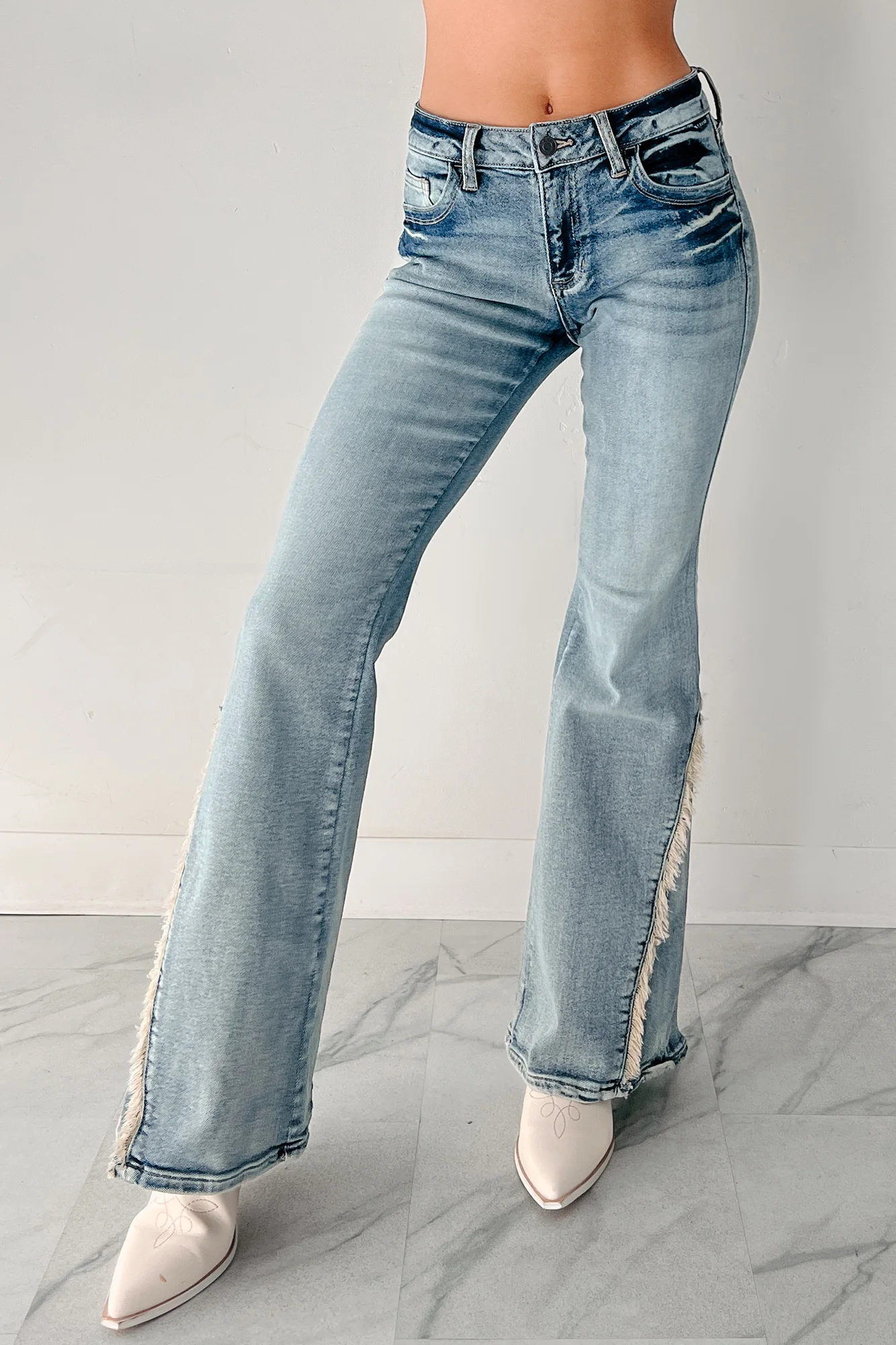 Estella Mid Rise Cello Flare Jeans (Tinted Light) - Image 3