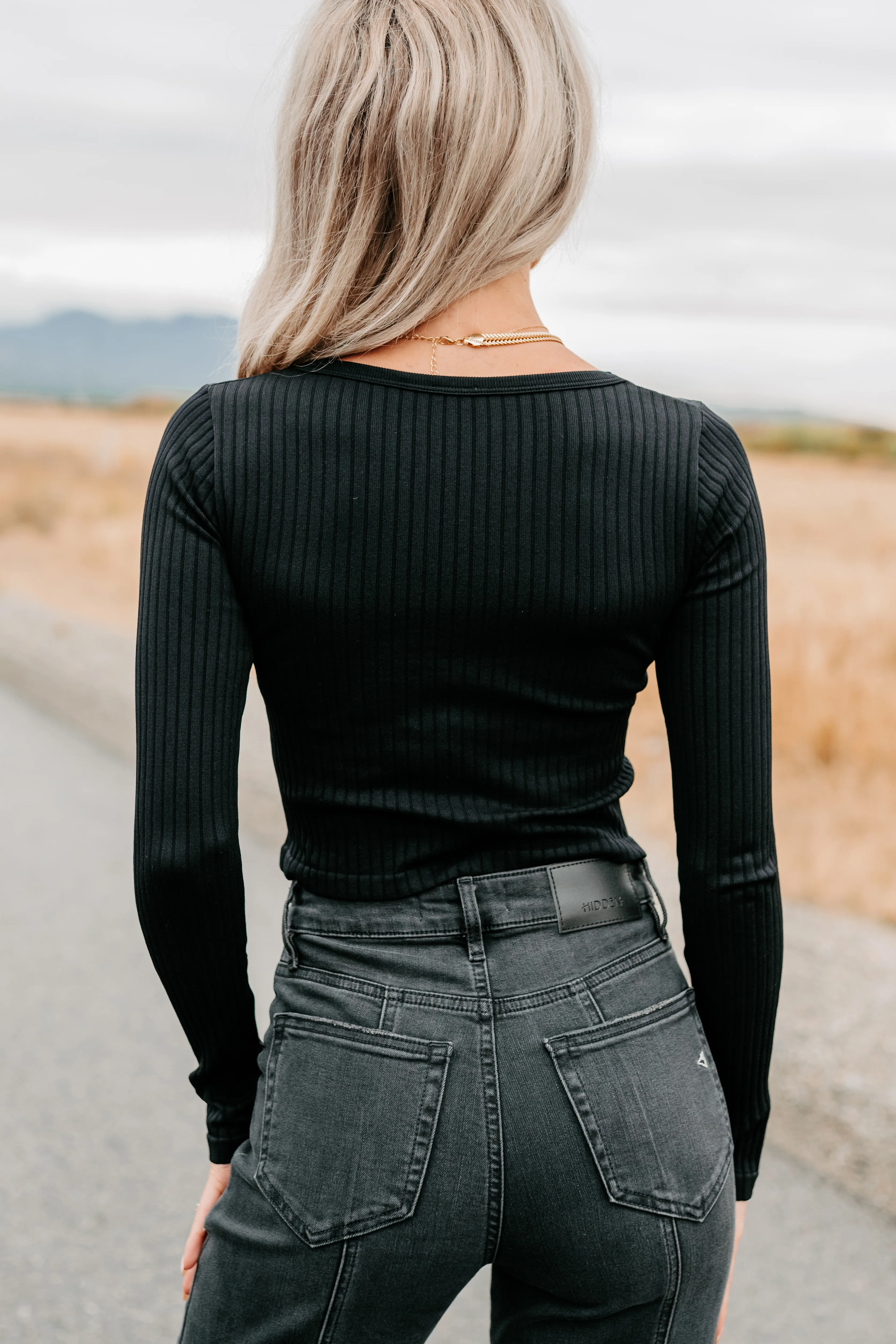 Evening Ease Scoop Neck Ribbed Crop Top (Black) - Image 7