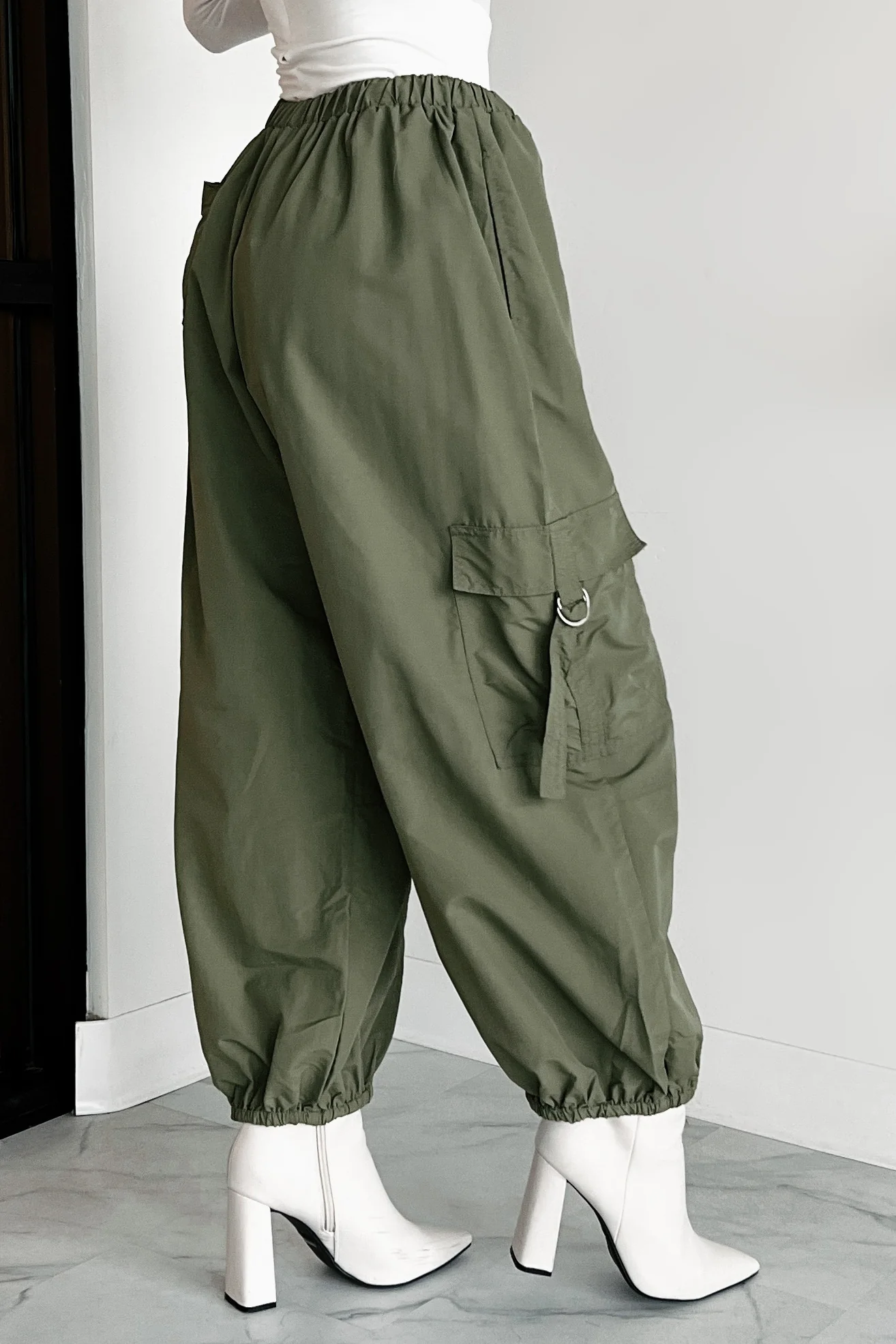 DOORBUSTER Farren Cargo Parachute Pants (Olive) - Image 3
