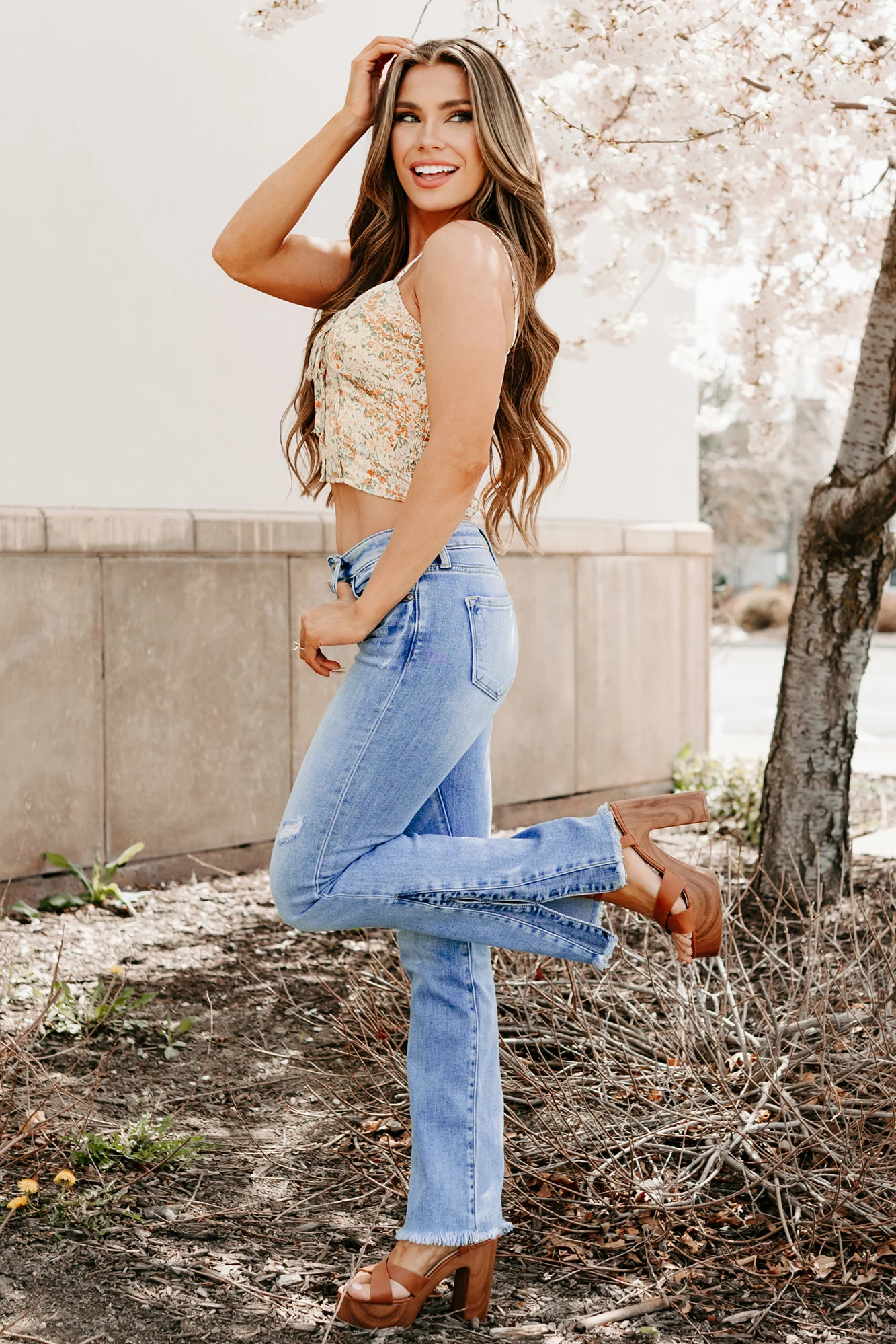 Finn Mid Rise Split Hem Kancan Jeans (Medium) - Image 2