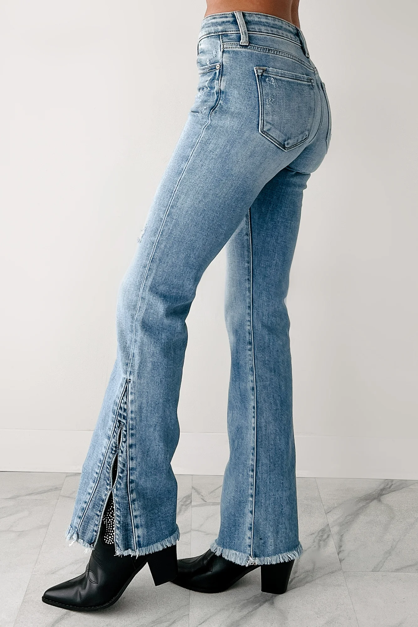 Finn Mid Rise Split Hem Kancan Jeans (Medium) - Image 3