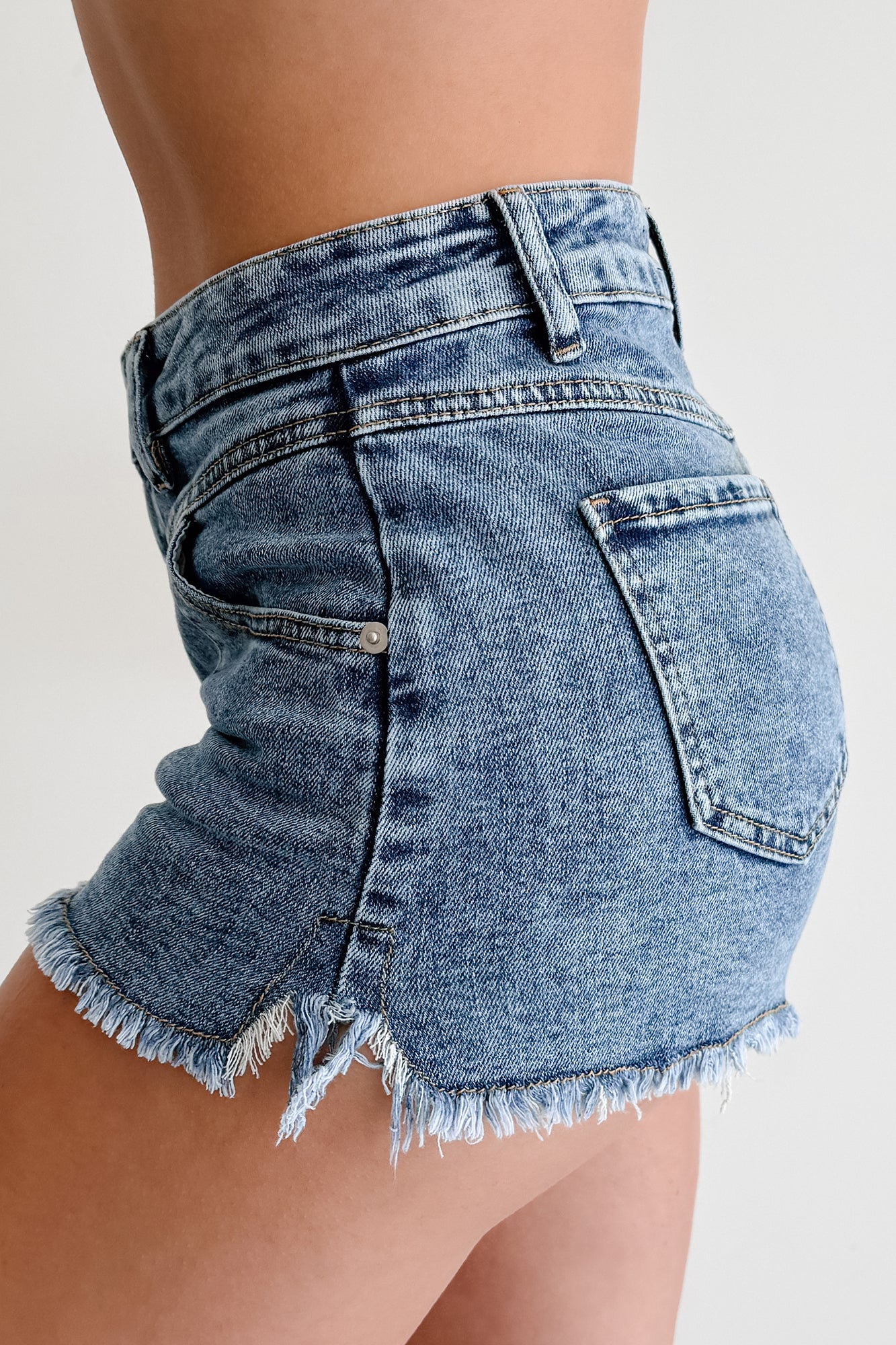 Hermione Frayed Very J Shorts (Denim) - Image 3