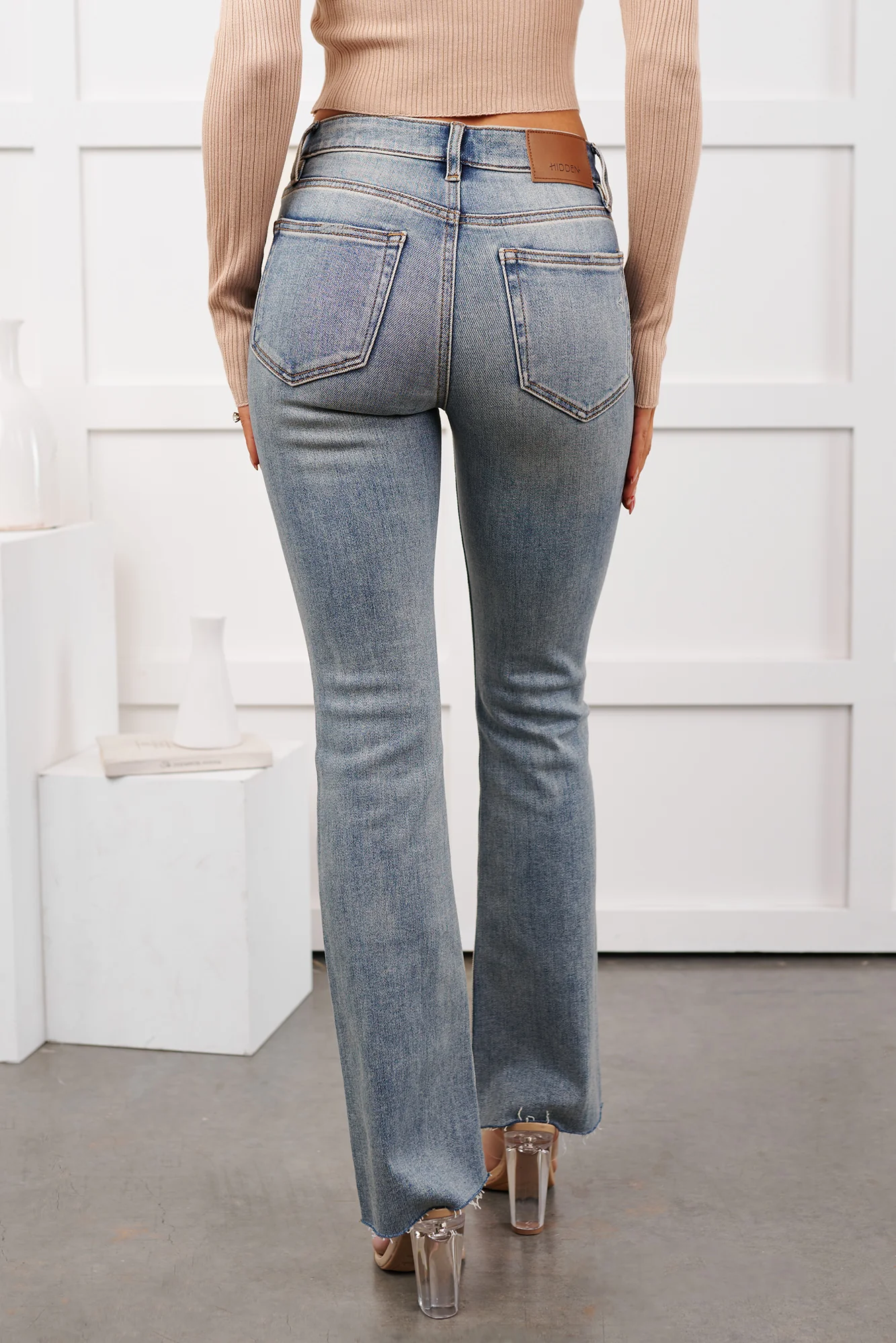 Hobbs High Rise Flare Hidden Jeans (Medium Light) - Image 5