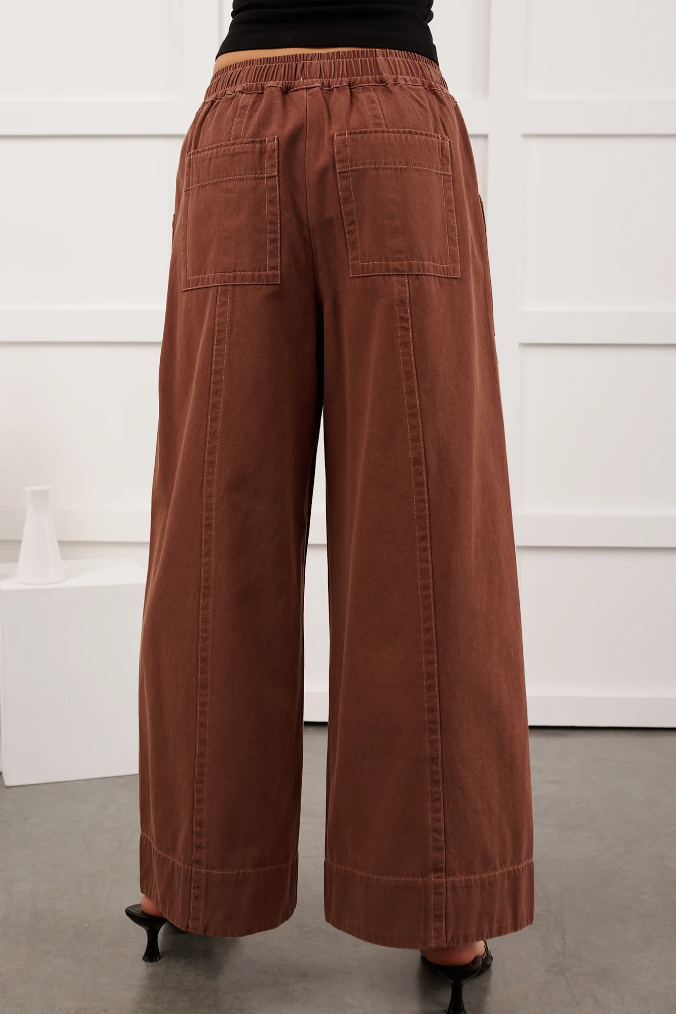 Hurley High Rise Wide Leg Mitto Shop Pants (Cocoa) - Image 5