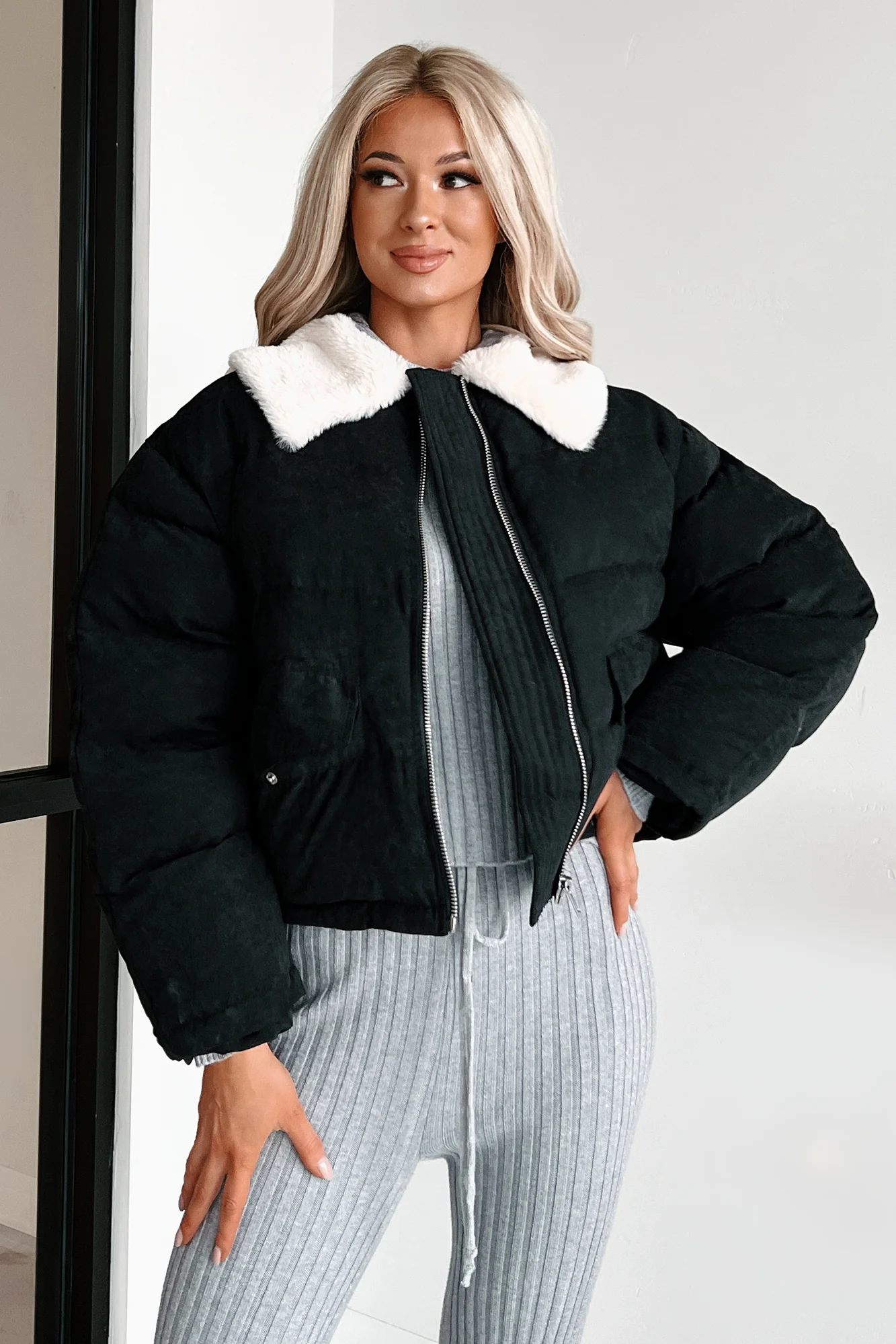 Icy Looks Faux Fur Collar Puffer Jacket (Black) - Image 8