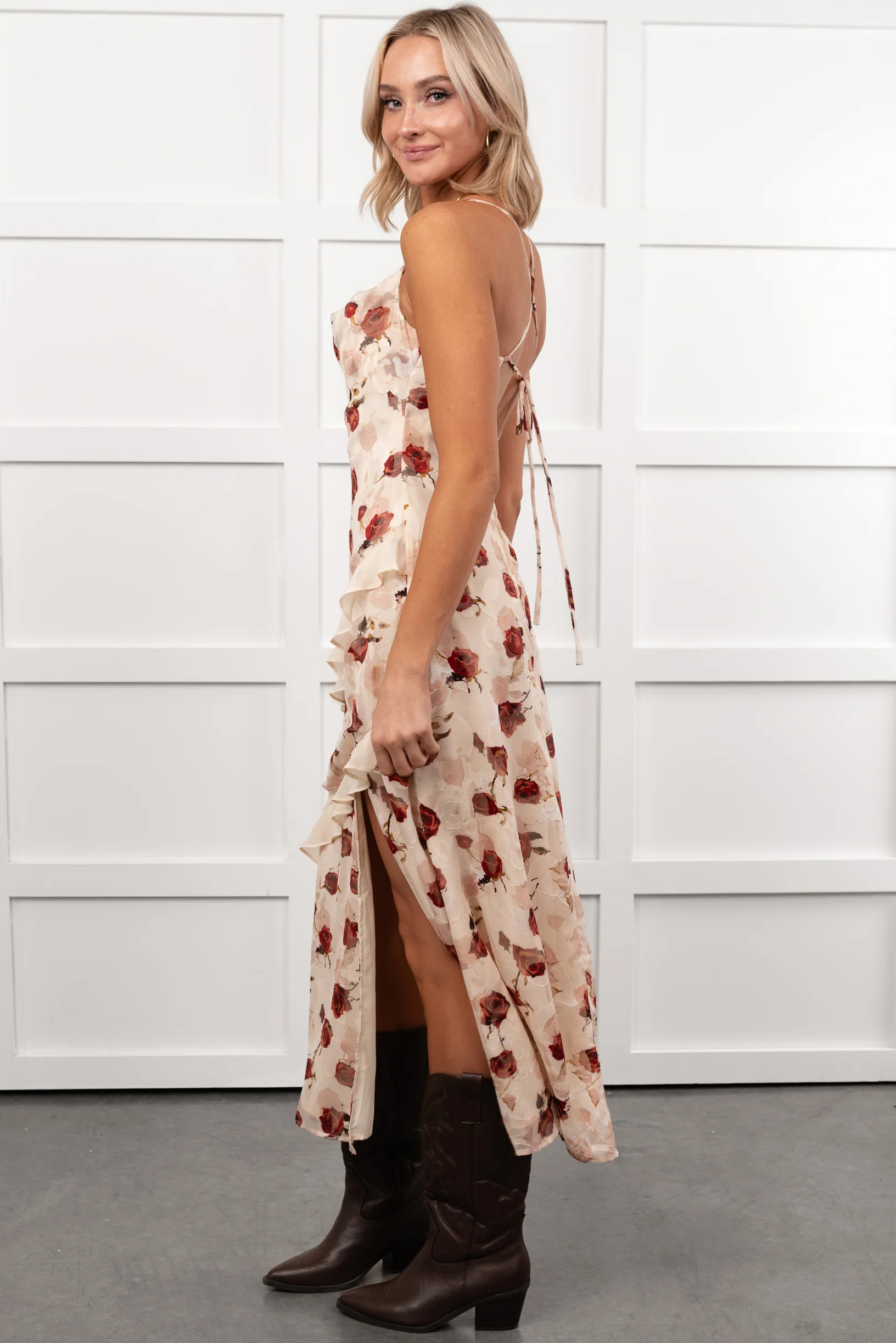 Inner Goddess Sleeveless Floral Midi Dress (Cream) - Image 5