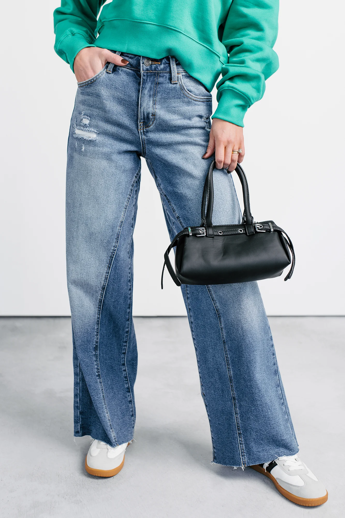 Isaac Mid Rise Wide Leg Cello Jeans (Medium) - Image 11