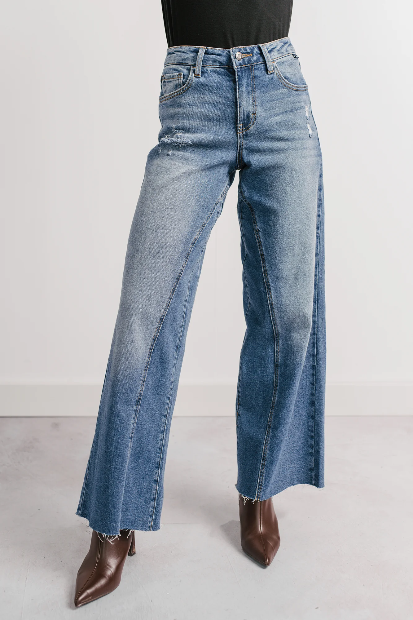 Isaac Mid Rise Wide Leg Cello Jeans (Medium) - Image 7
