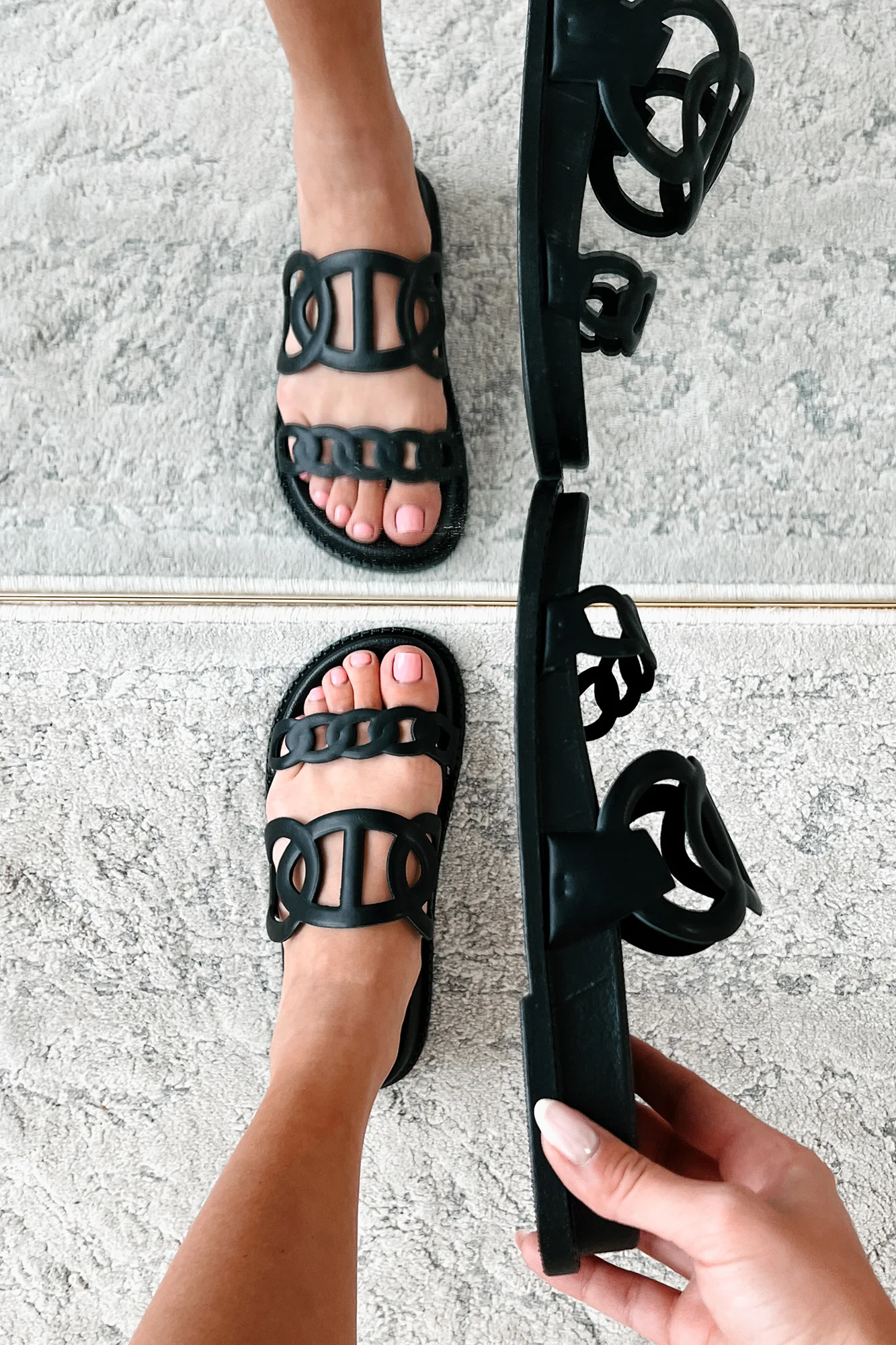 I've Been Everywhere Chain Motif Sandals (Black) - Image 4
