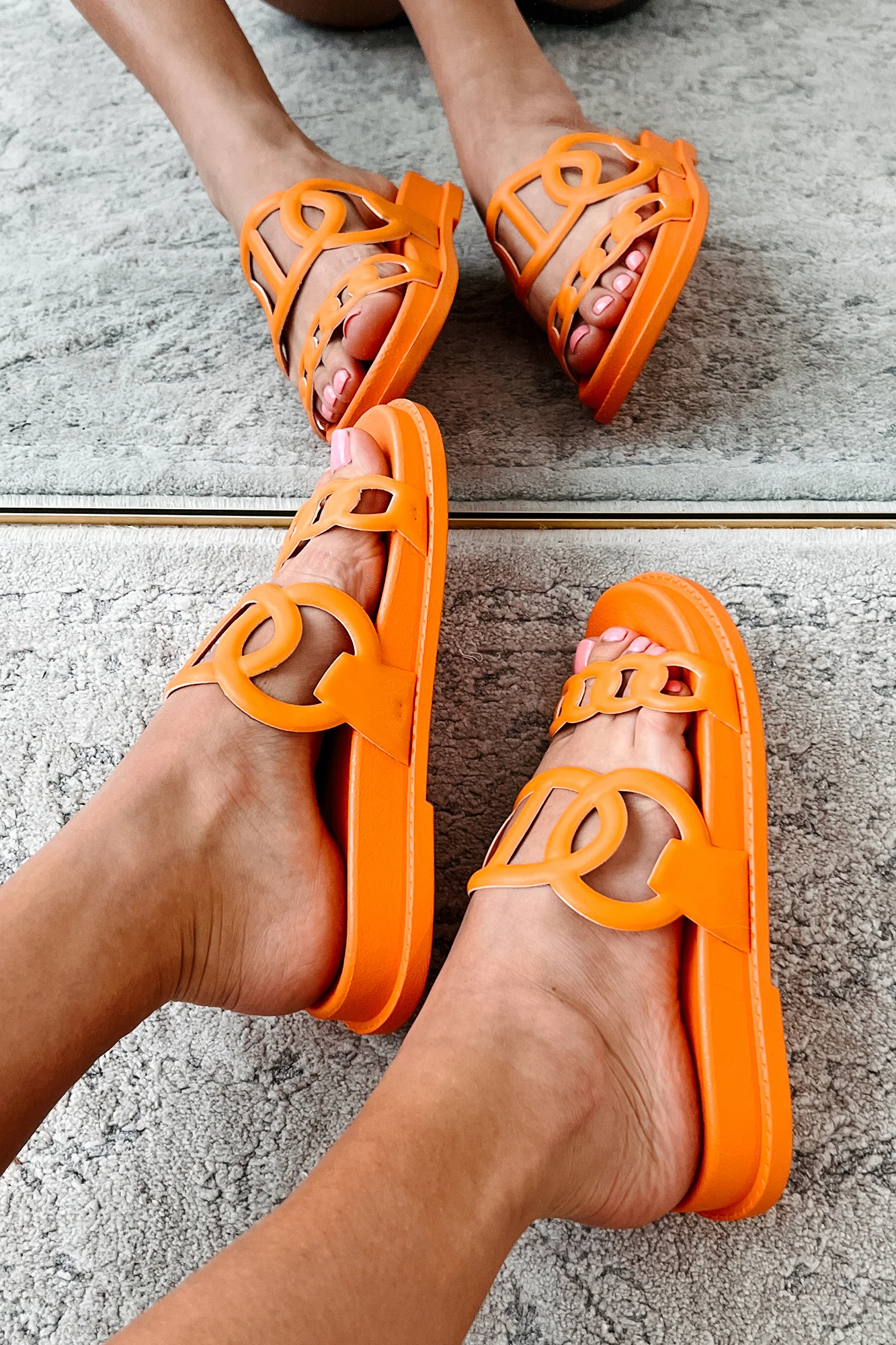 I've Been Everywhere Chain Motif Sandals (Orange) - Image 4