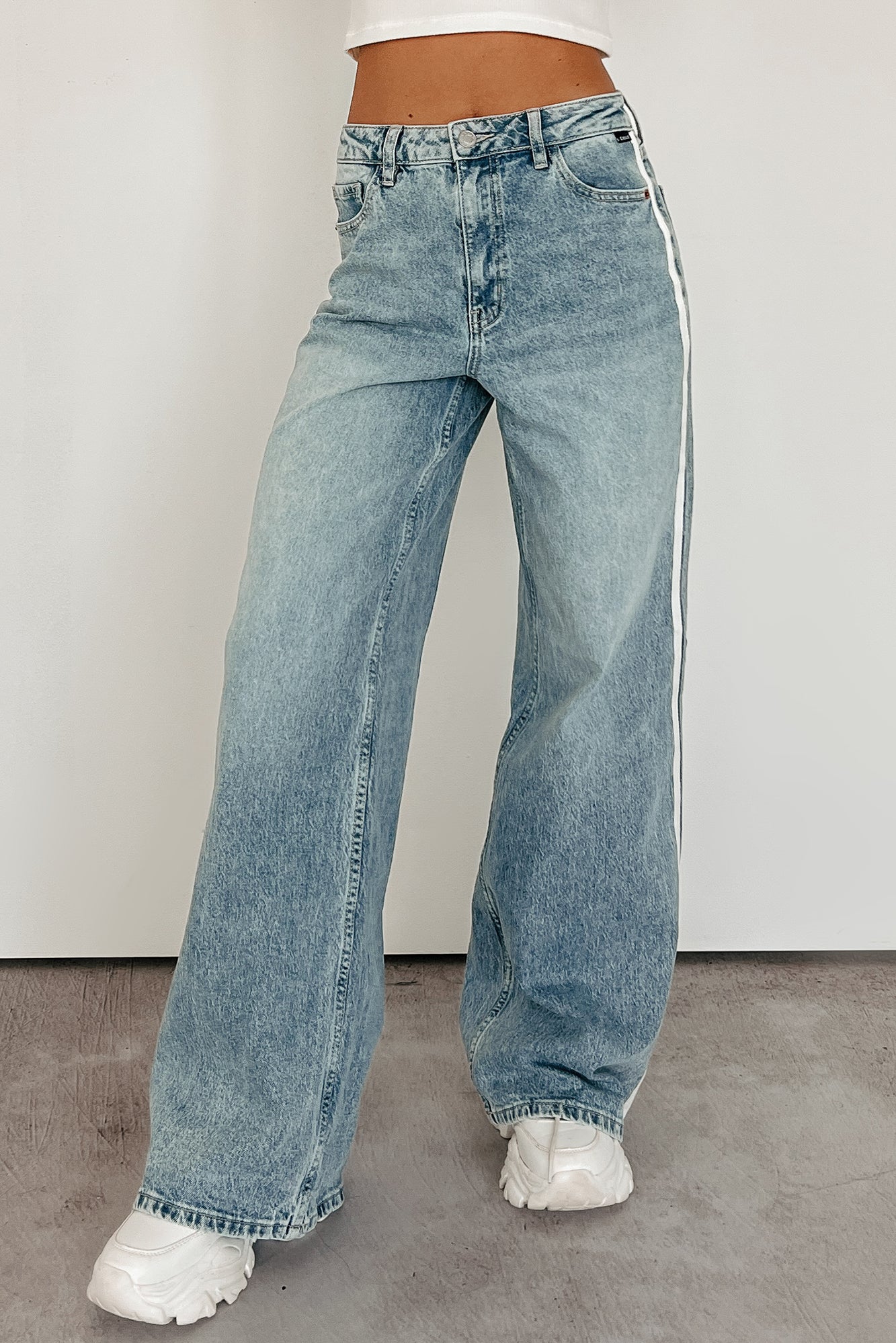 Lena Wide Leg Side Stripe Cello Jeans (Light) - Image 5