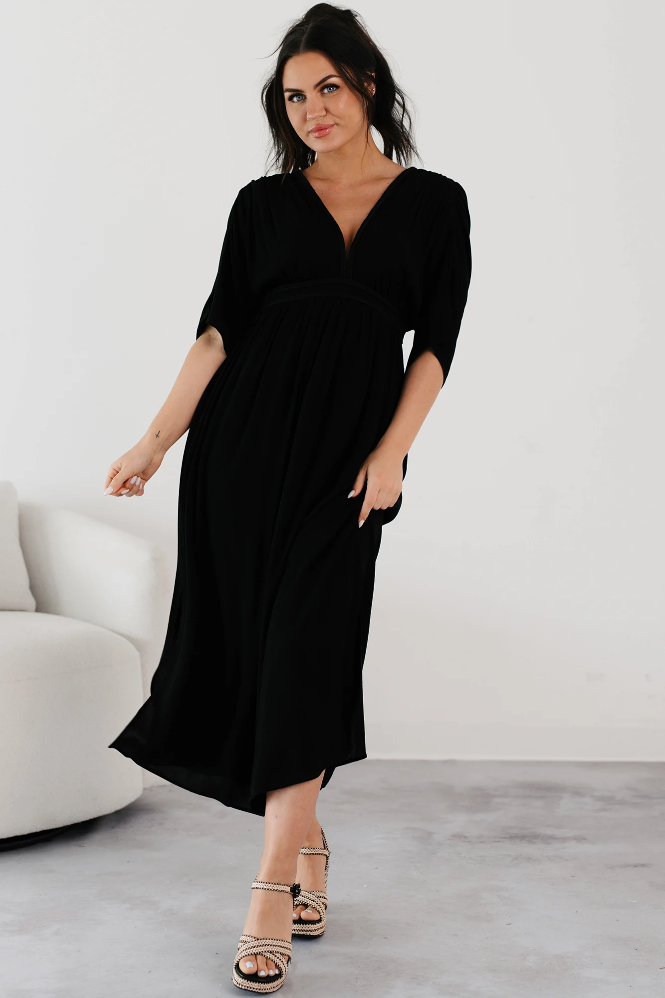 Loose and Free V Neck Maxi Dress (Black) - Image 7