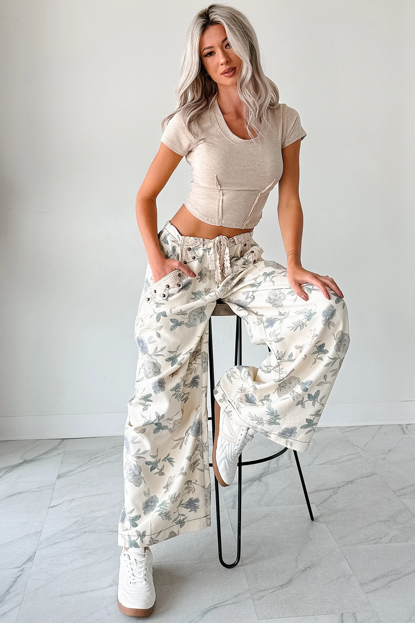 Lorelei Wide Leg Floral POL Jeans (Cream/Floral) - Image 12