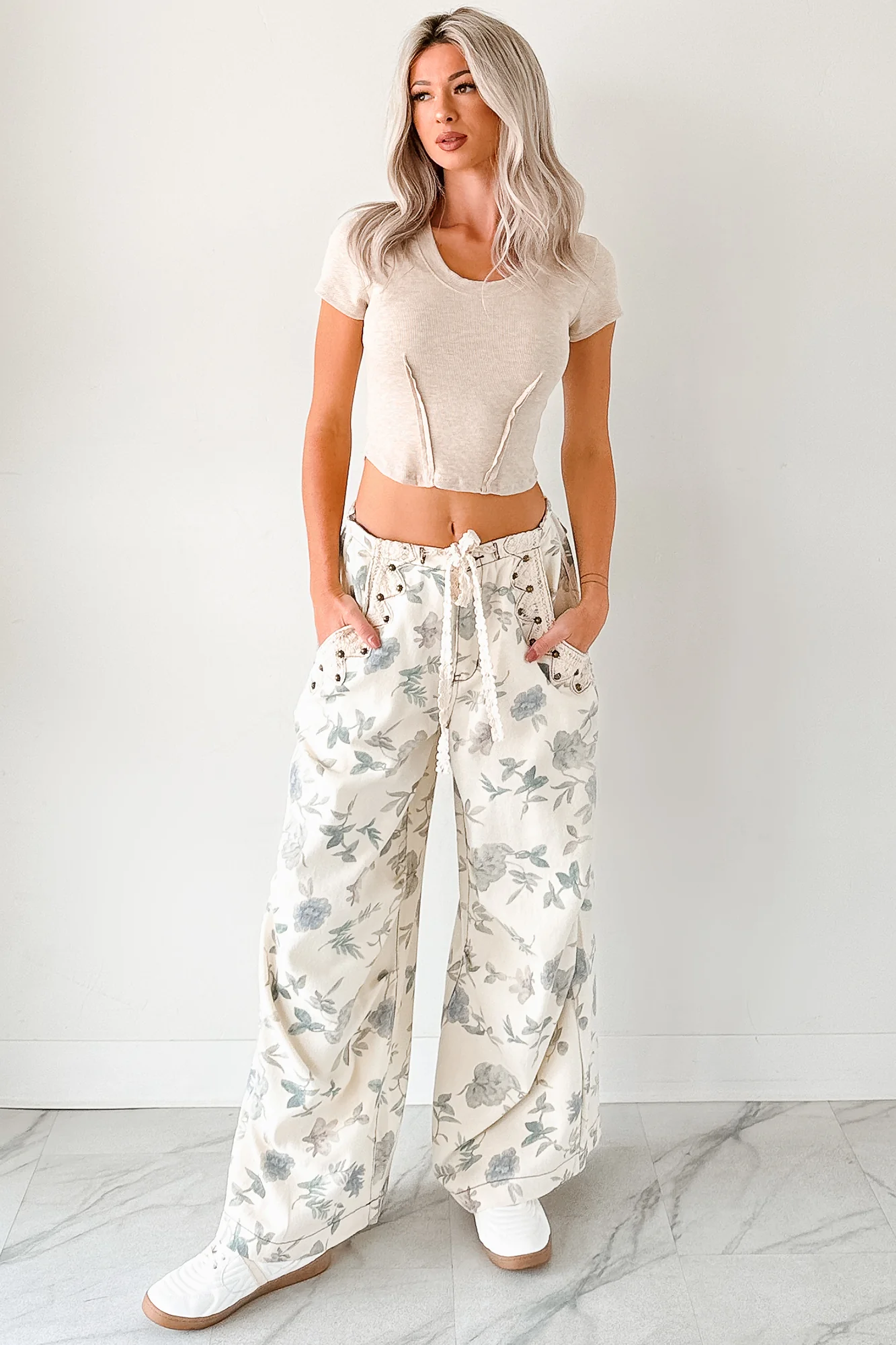 Lorelei Wide Leg Floral POL Jeans (Cream/Floral) - Image 4