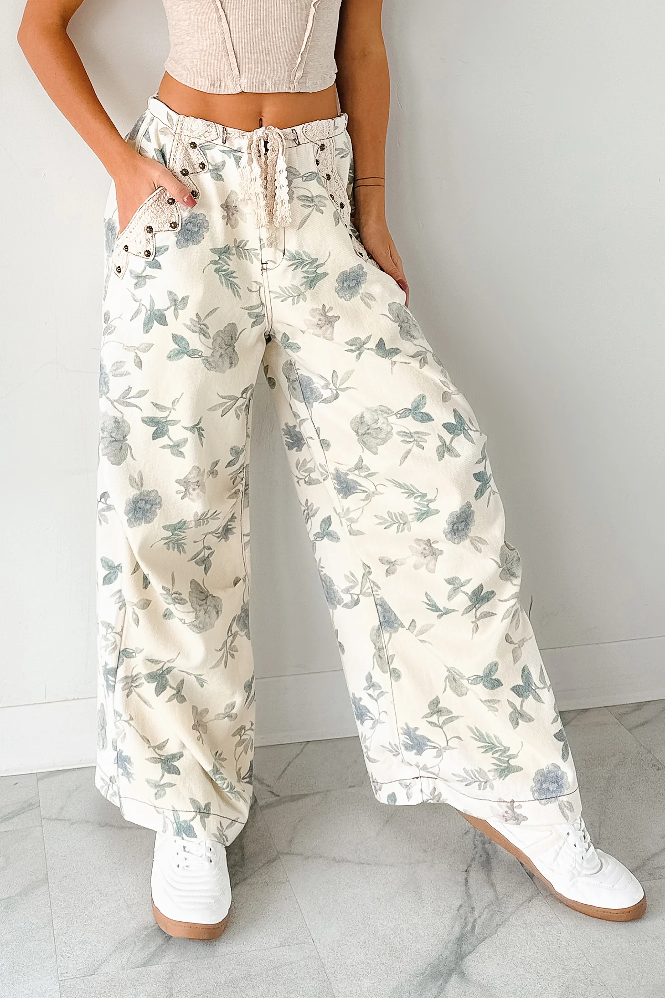 Lorelei Wide Leg Floral POL Jeans (Cream/Floral) - Image 5